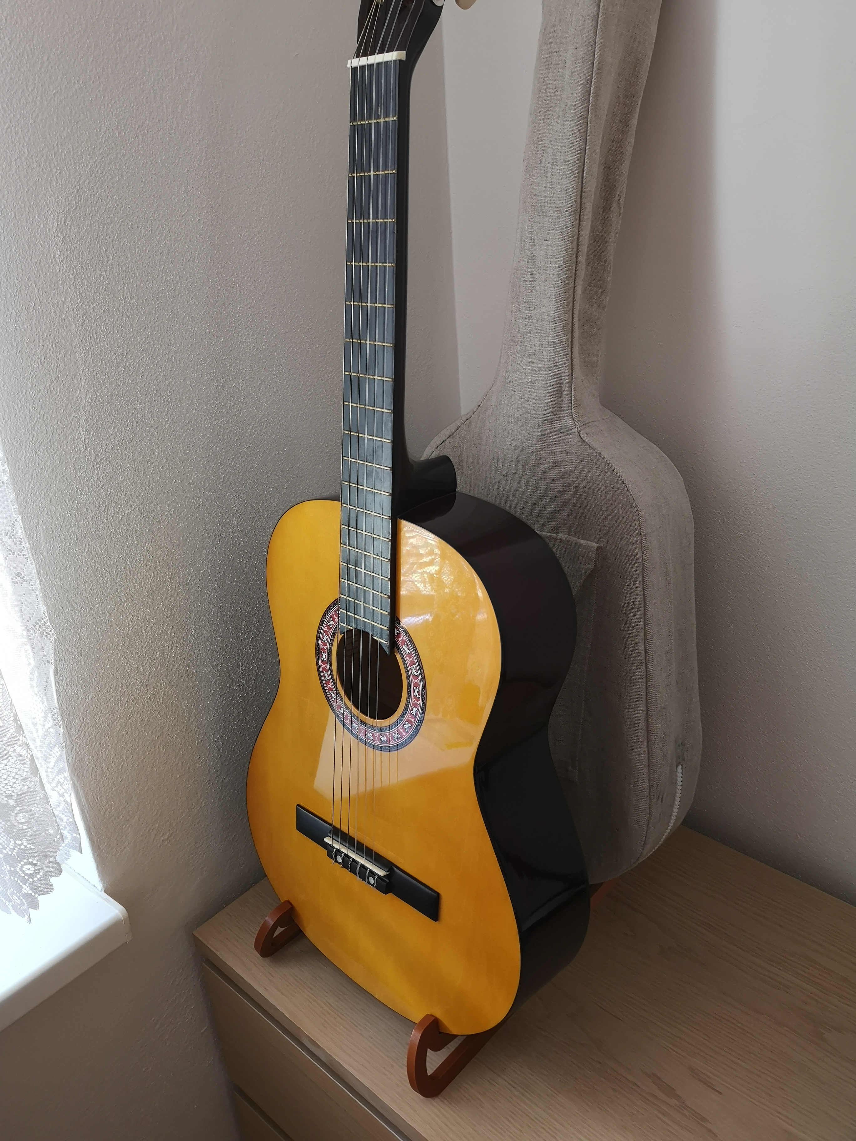 Miniatura 2 do modelo 3D Guitar stand