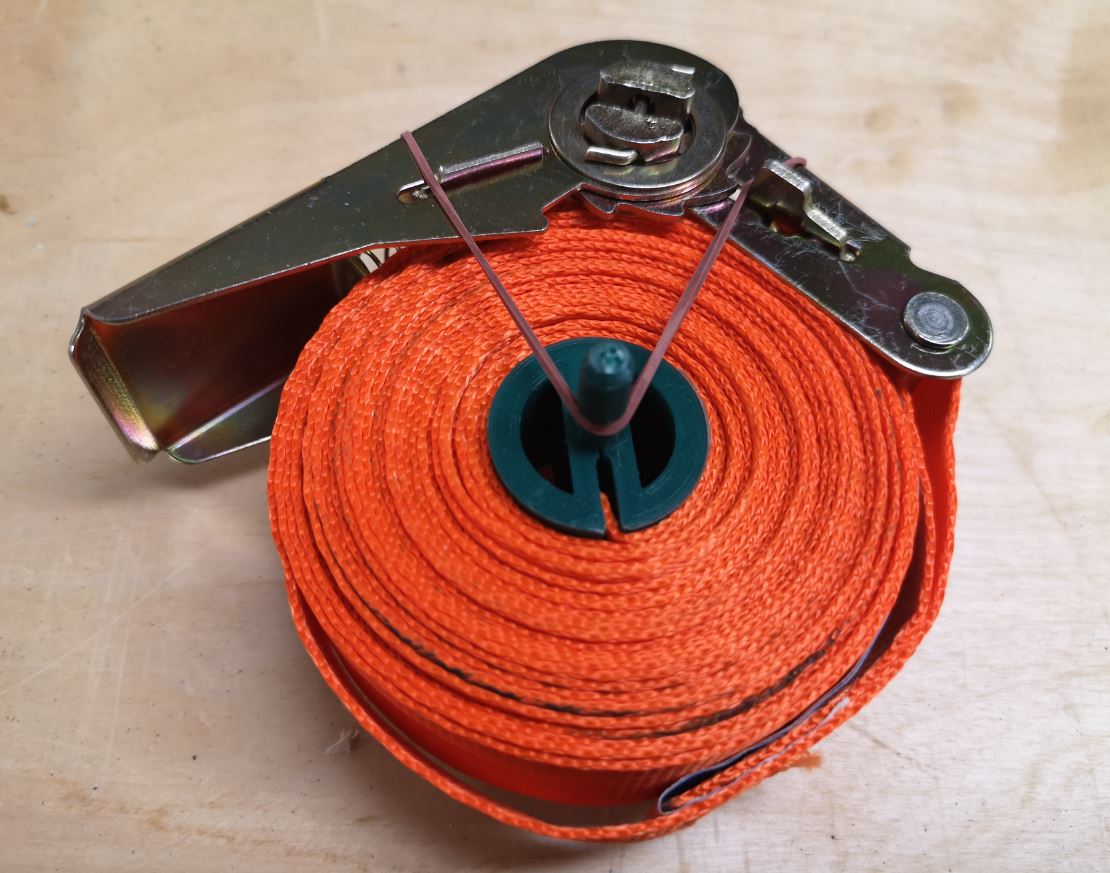 Spool for tie-down straps