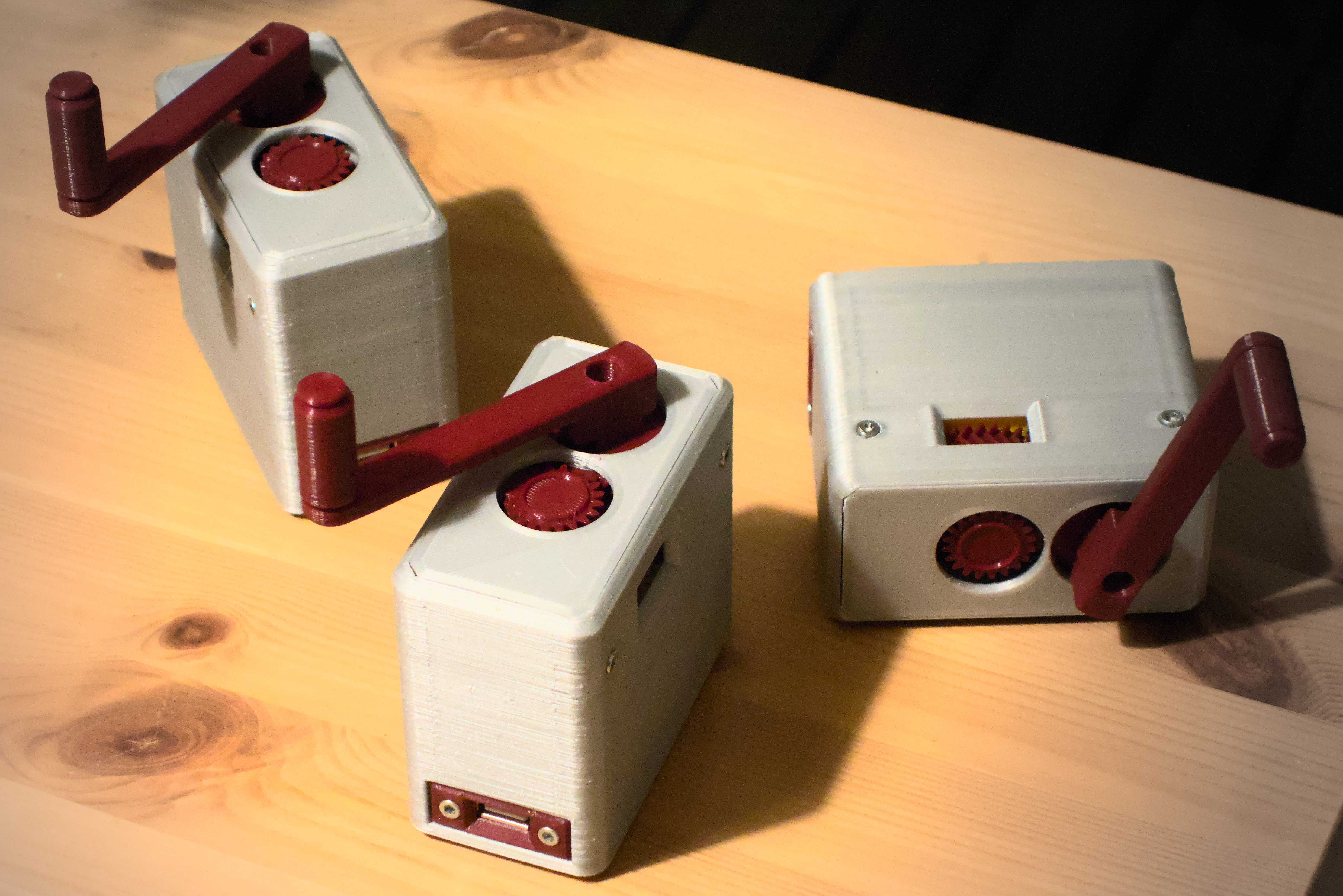 Hand Crank Generator for USB-Devices // USB-Kurbelgenerator