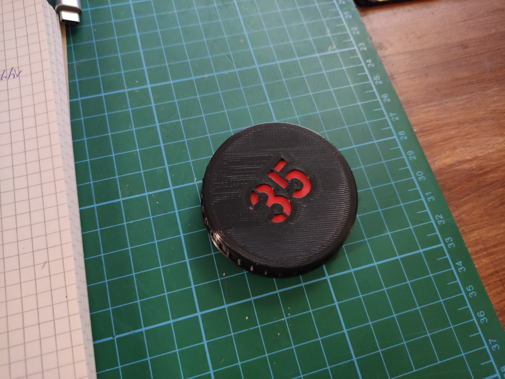 modular Lens Caps with (optional) embossed focal length by LucMeister