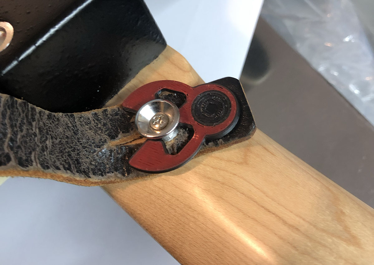 Miniatura 4 do modelo 3D Strap Lock for Guitars