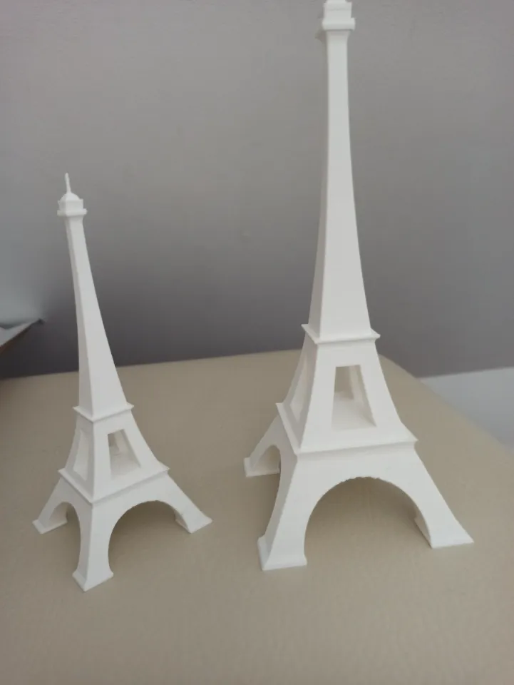 STL file Eiffel Tower Decoration- 2D Art 🎨・3D printable model to