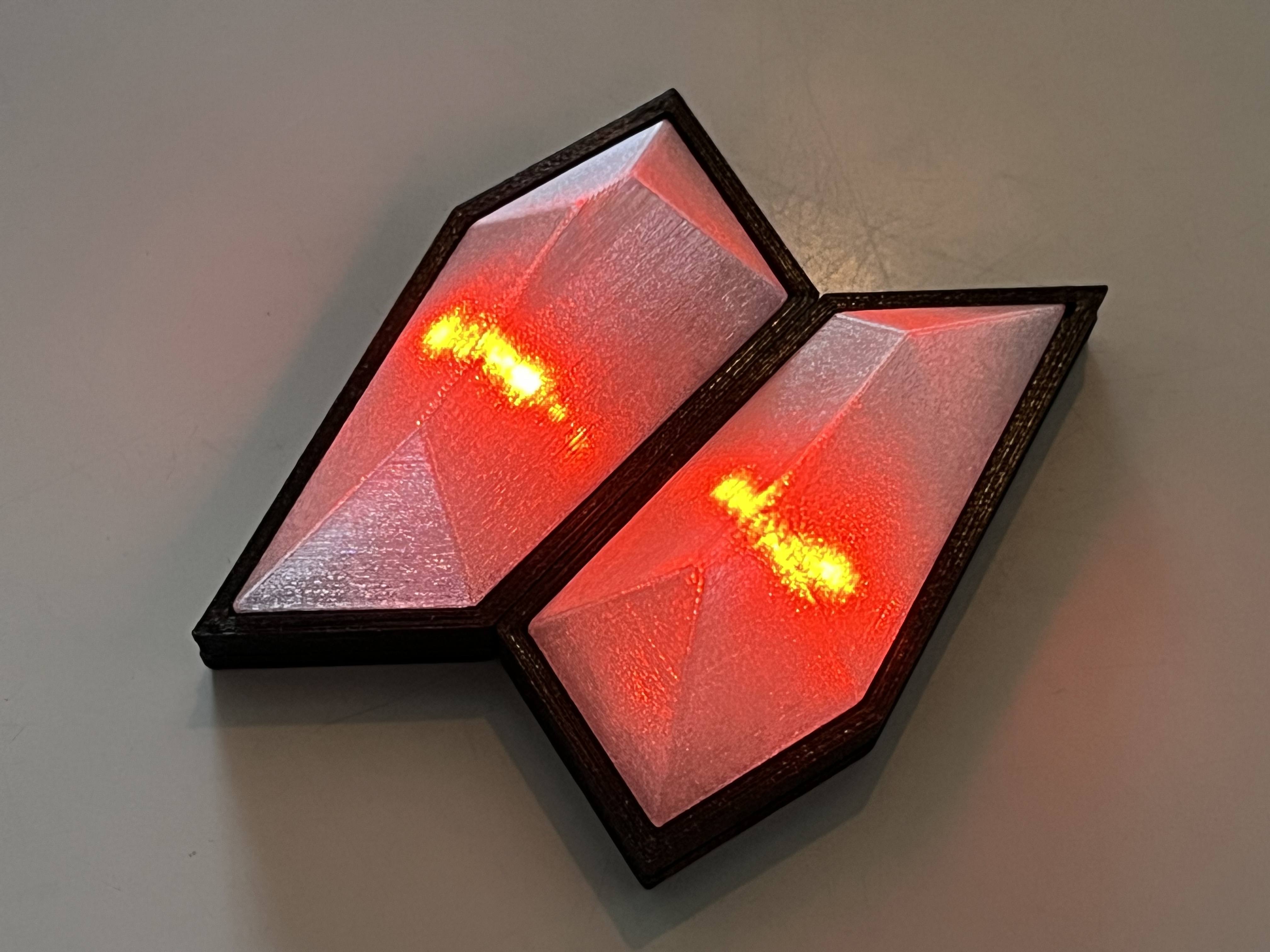Vase mode tessellating crystal, now with snap fit LED base
