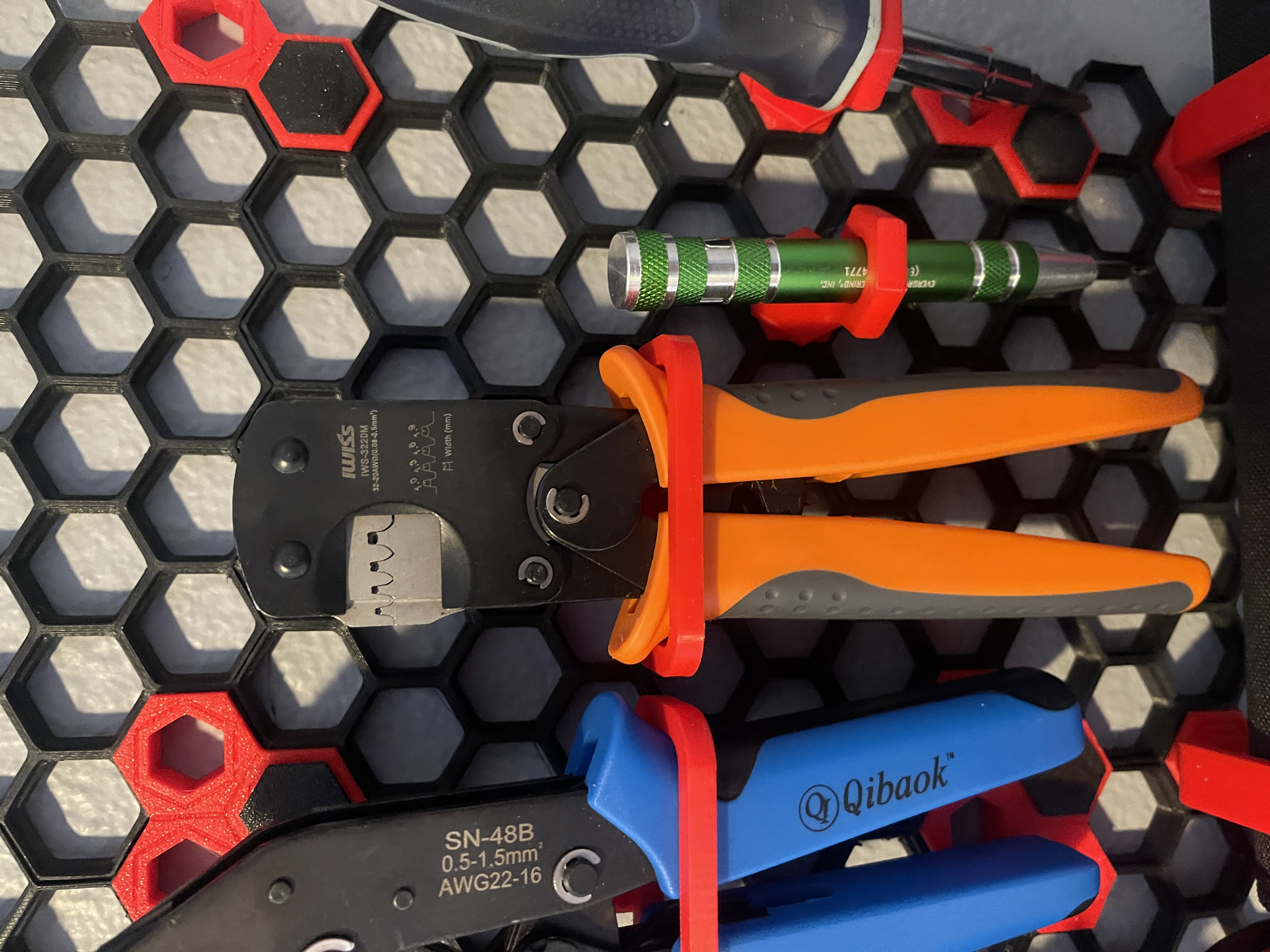 IWS-3220M Crimper Holder HSW