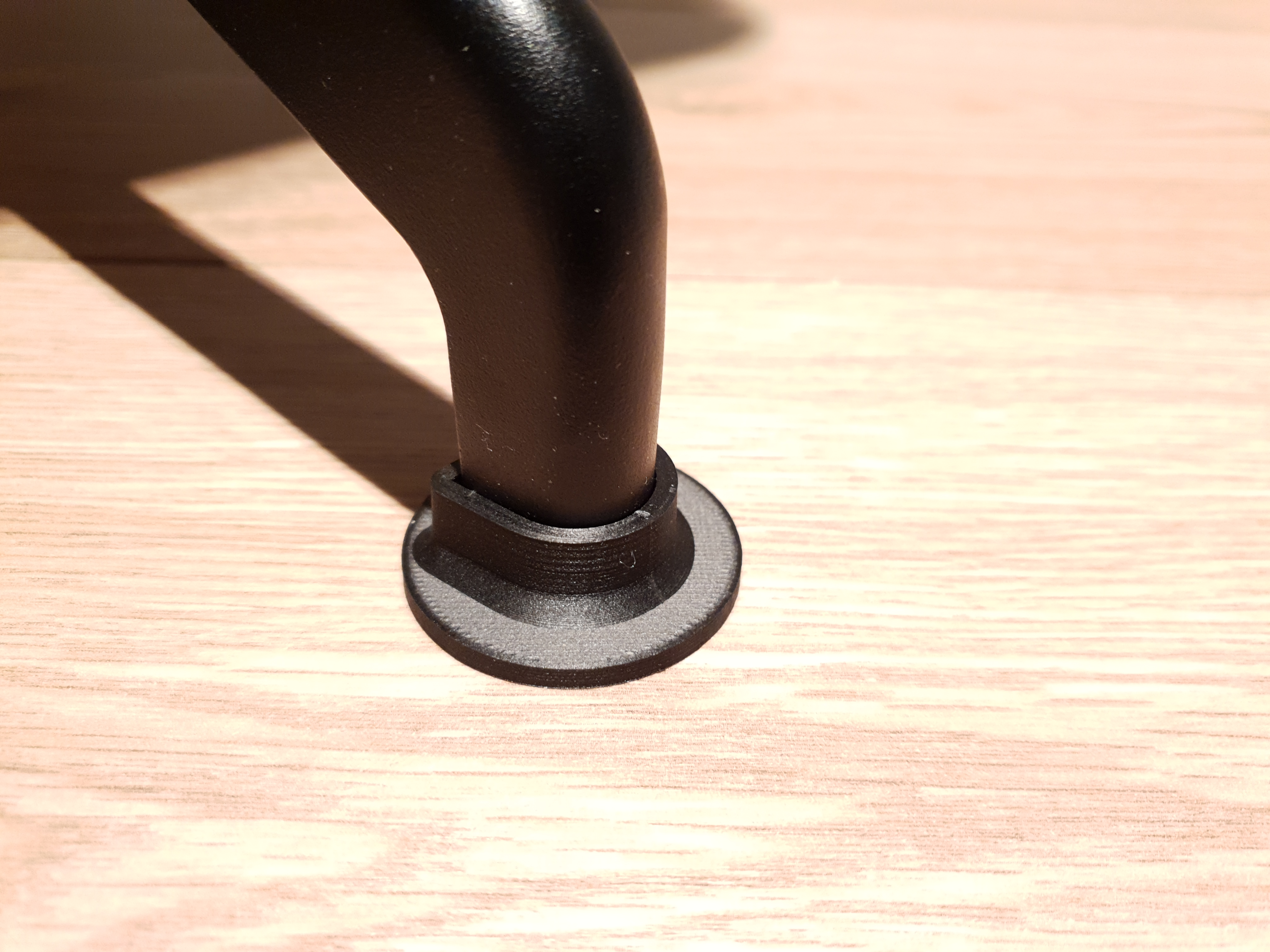 IKEA LÅNGFJÄLL desk chair floor saver