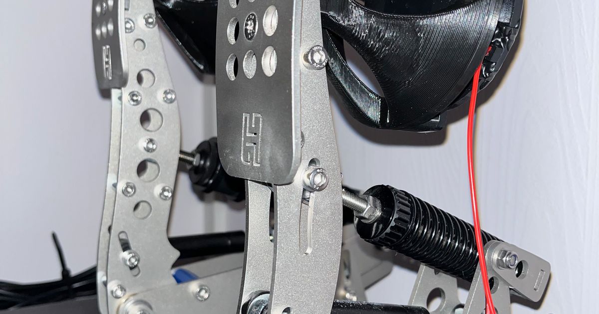 Dayton Audio TT25 PUCK mount for Heusinkveld Ultimate Plus pedals by