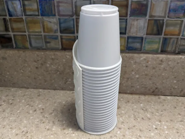 3oz Bathroom Cup Holder
