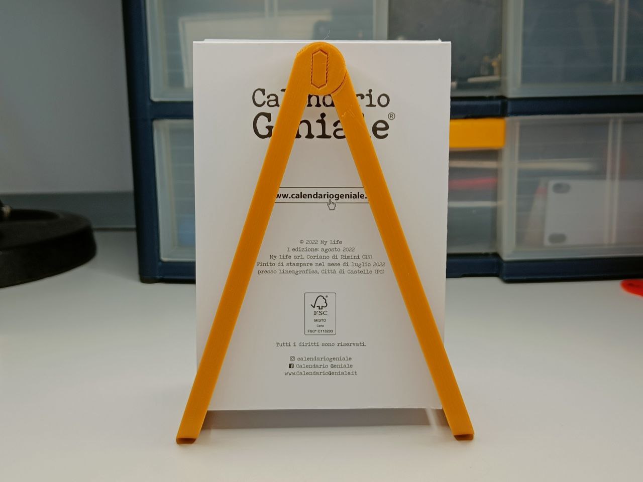 Calendario Geniale Table Stand by GattoViziato, Download free STL model