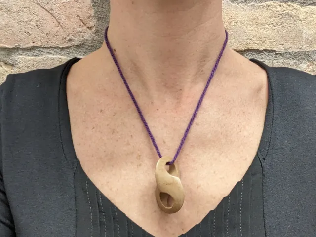 Oloid pendant