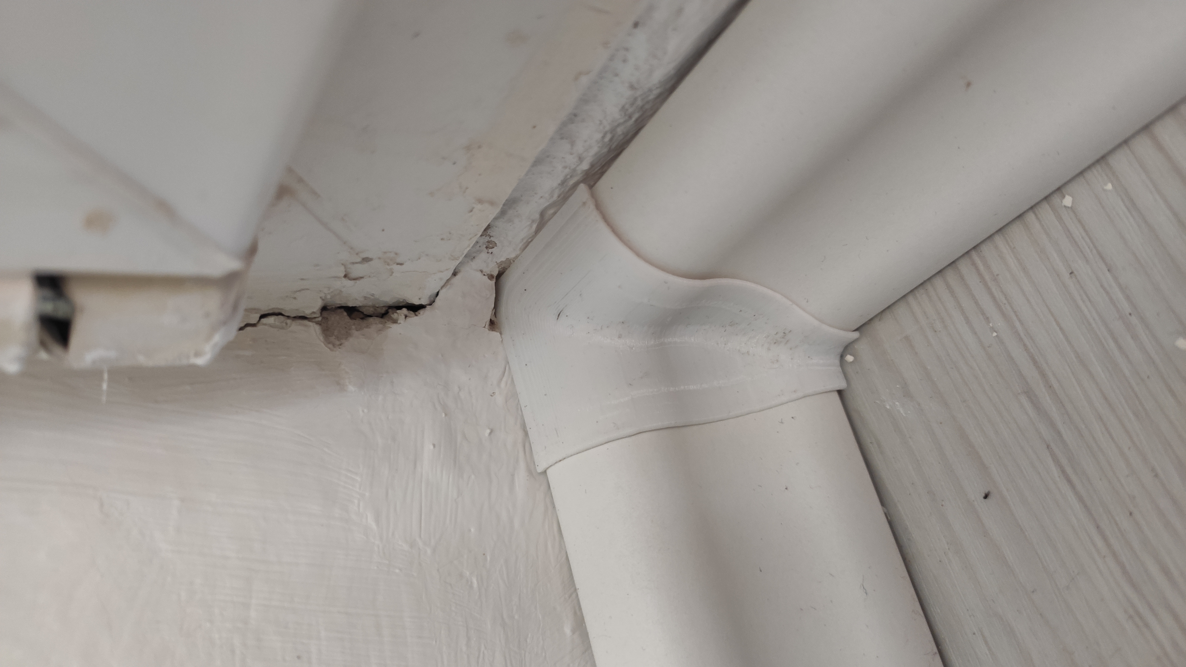 Rohy, spojky a zakončovací prvky k OBI soklovým lištám MDF 40×20