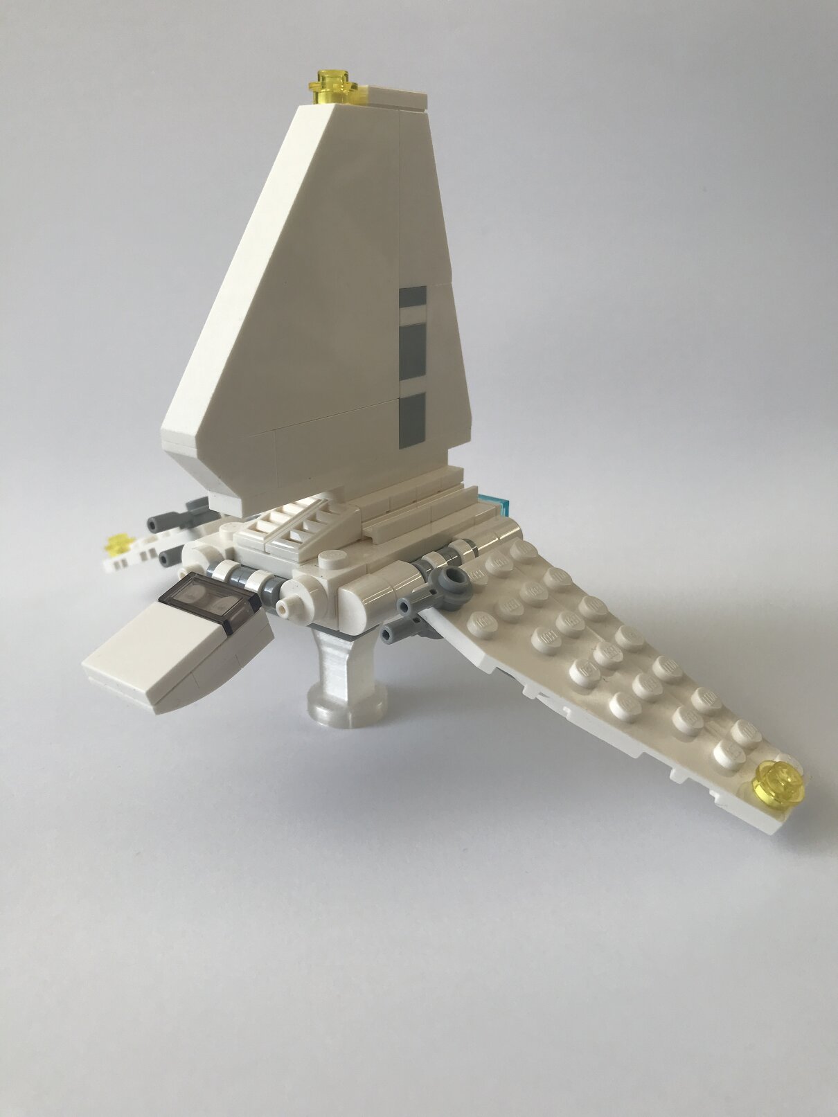 Miniatura 4 do modelo 3D Stand for LEGO bricks