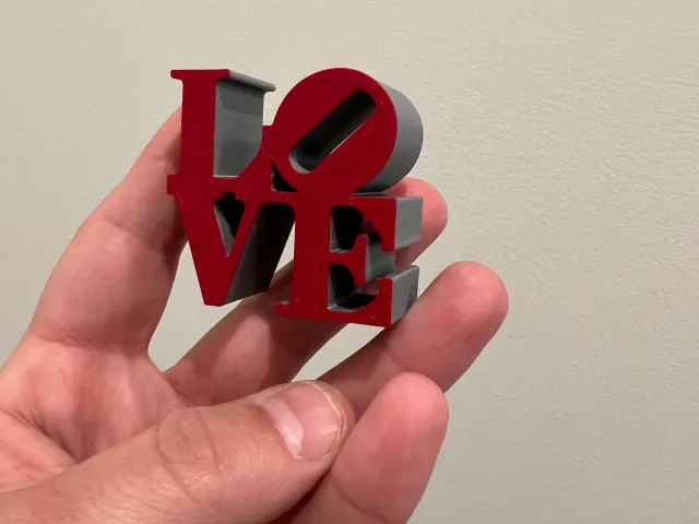 Philly LOVE Sculpture