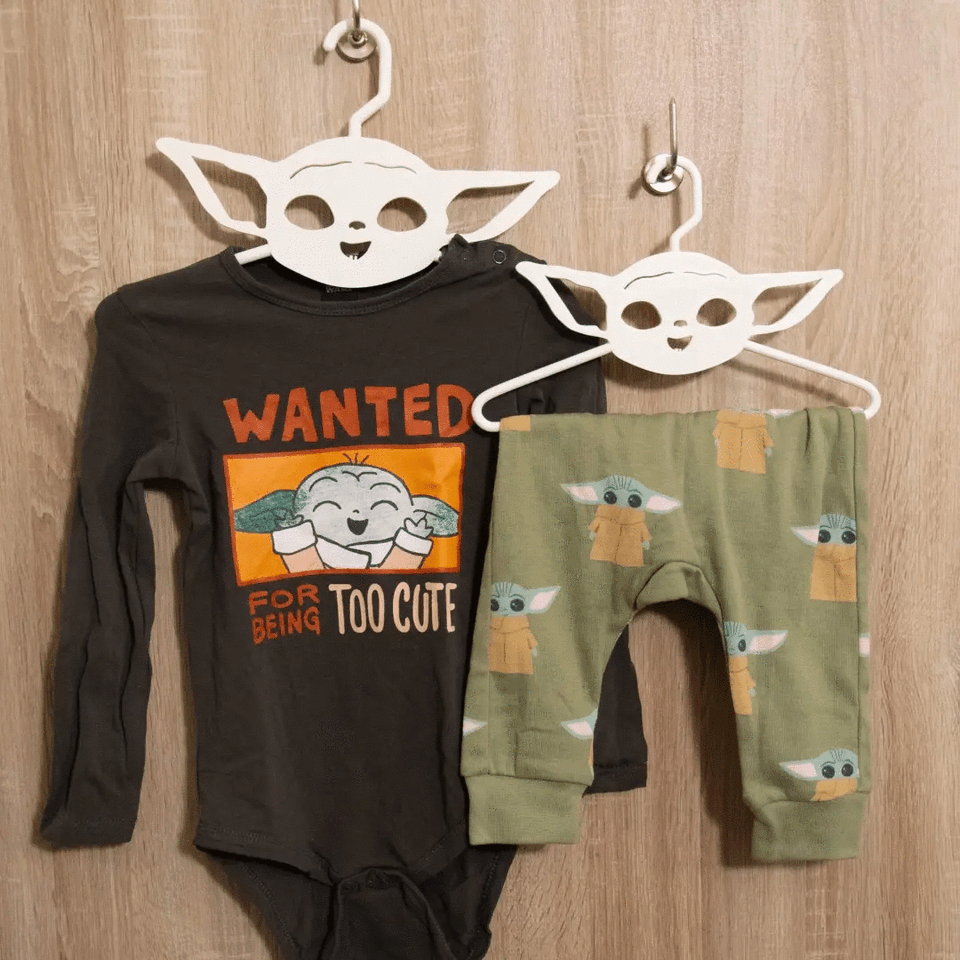 Clothes Hanger for child outfits