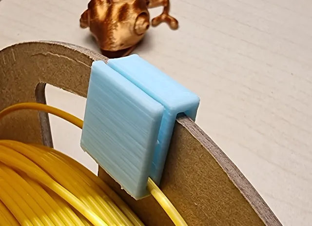 Filament holder