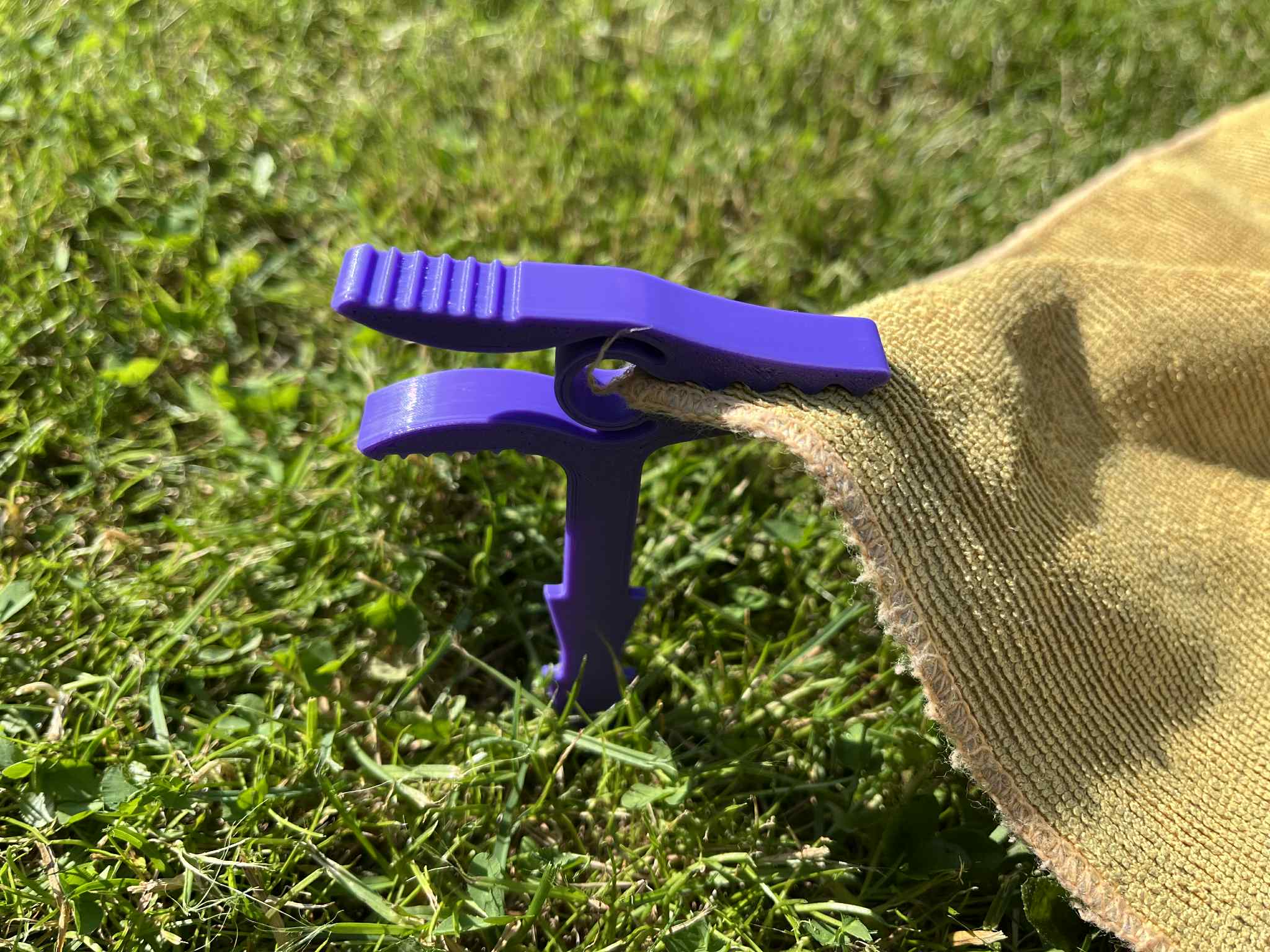 Beach blanket peg — thumbnail 4