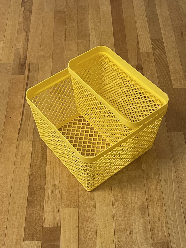 Simple diamond basket for light use in Ikea Tarva