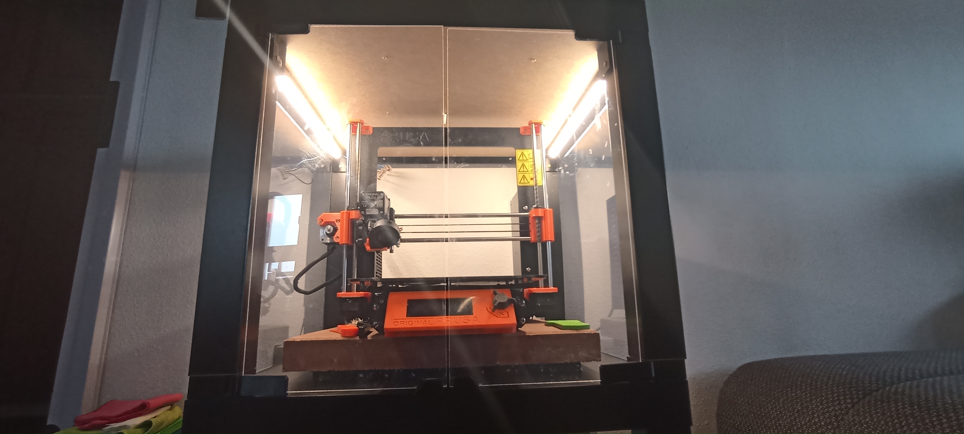 Miniatura 4 do modelo 3D LED switch holder