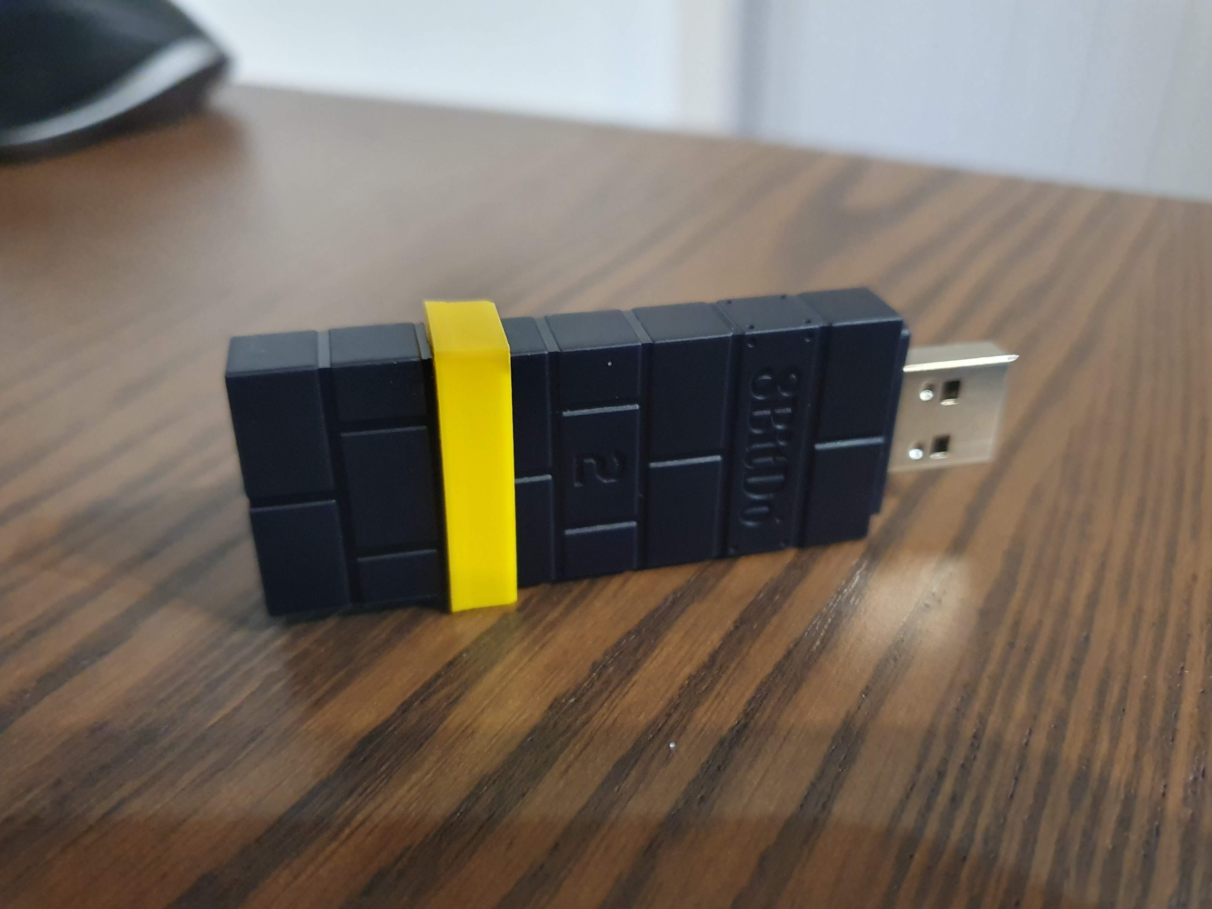 8bitdo-wireless-usb-cap-holder-by-joshua-download-free-stl-model