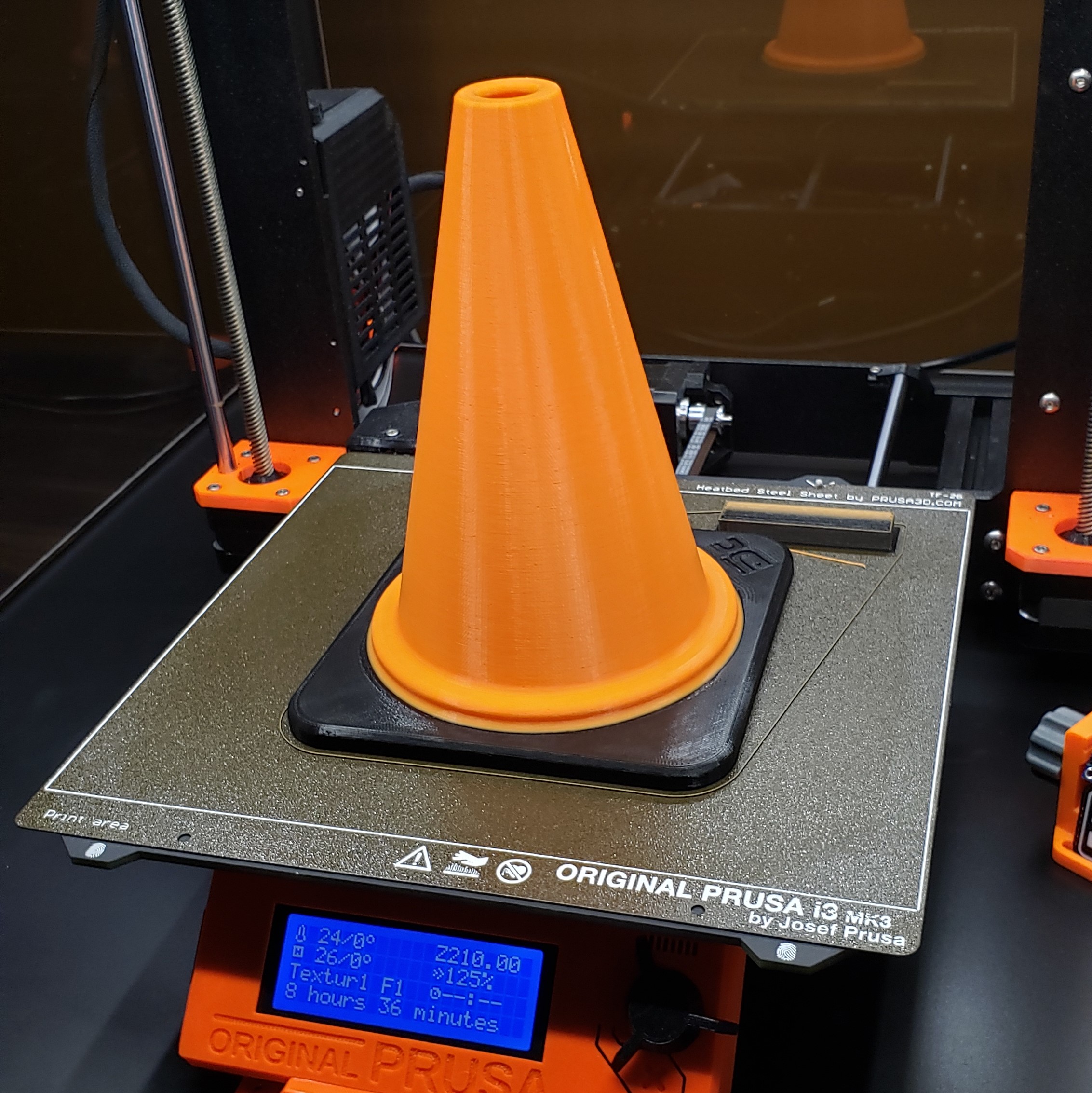 Miniatura 2 do modelo 3D Mini Traffic Cone