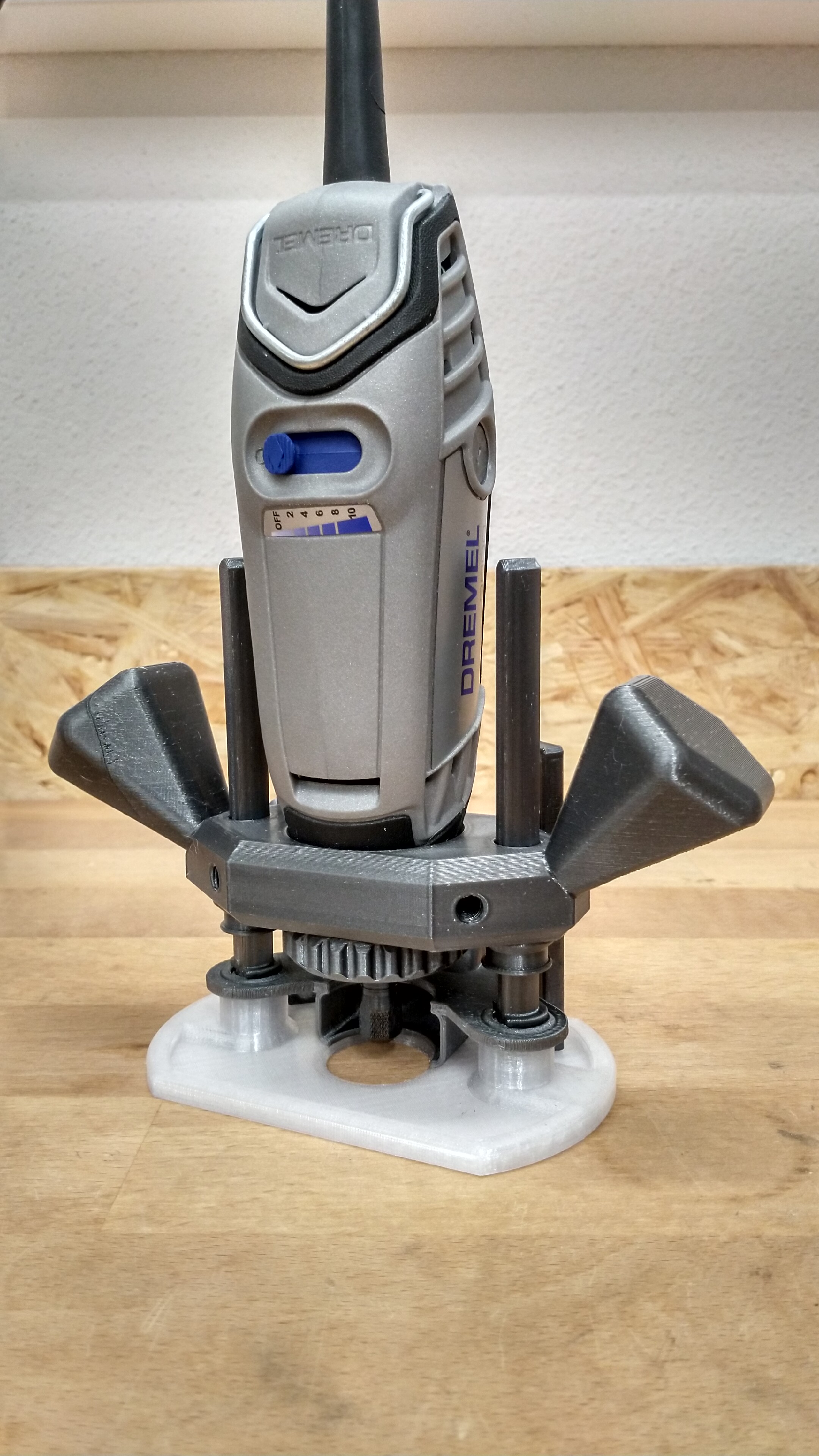 Oberfräse für Dremel 3000 - mit Staubabsaugung - Router attachment
