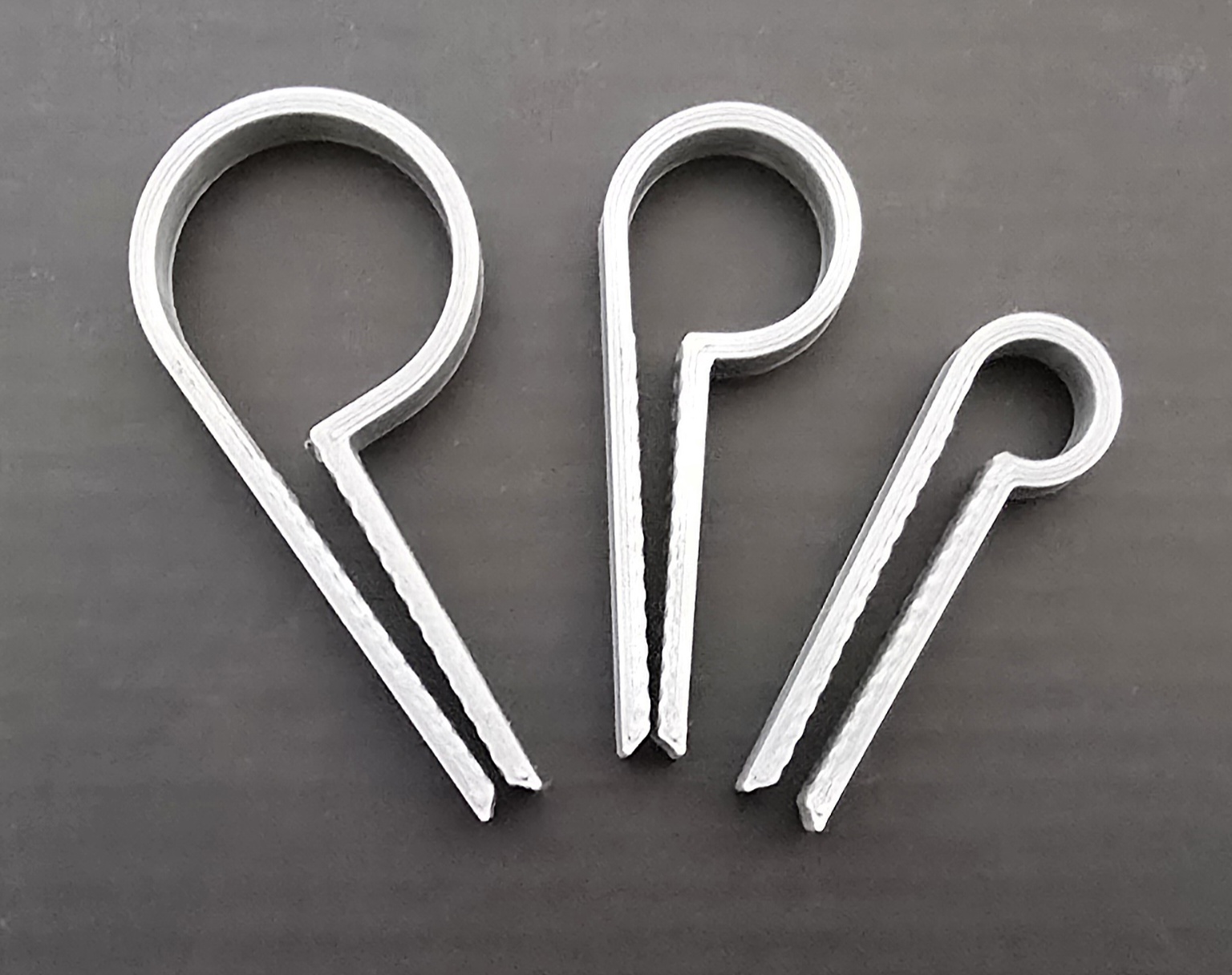 Trash bag clips (improved grip) 3D model