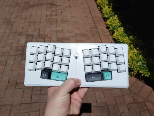 Le Chiffre 40% Mechanical Keyboard (Handwired Version)