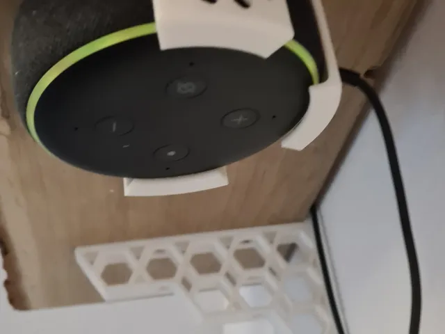 Amazon Echo Dot V3 Holder-Head-Over