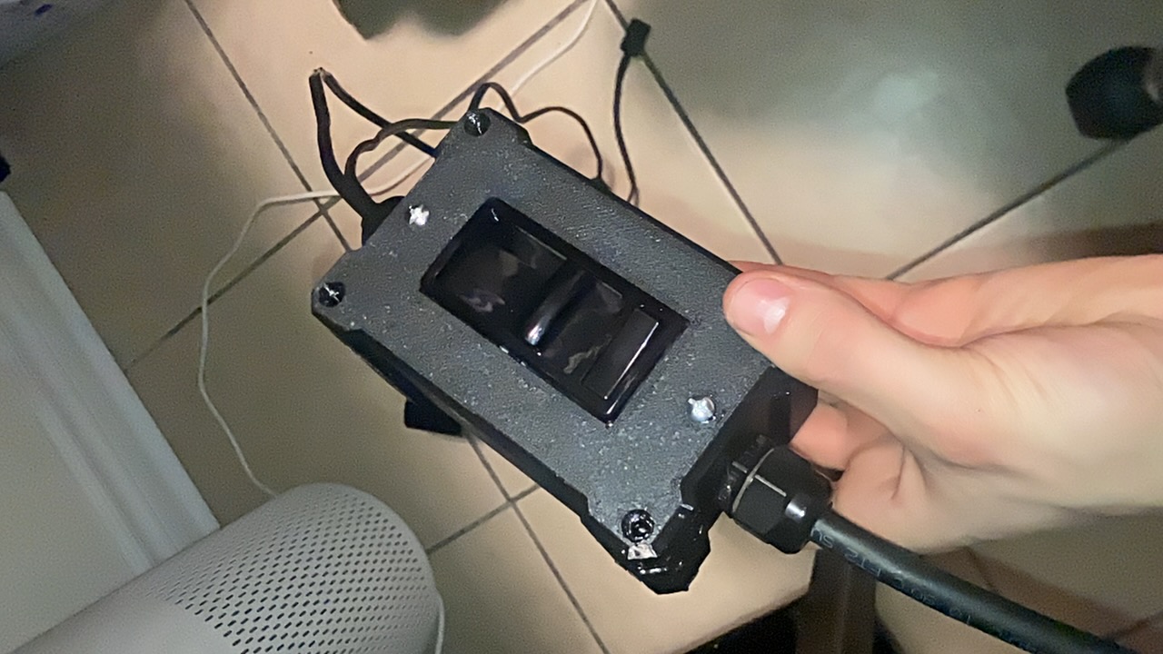Miniatura 3 do modelo 3D Electrical dimmer box