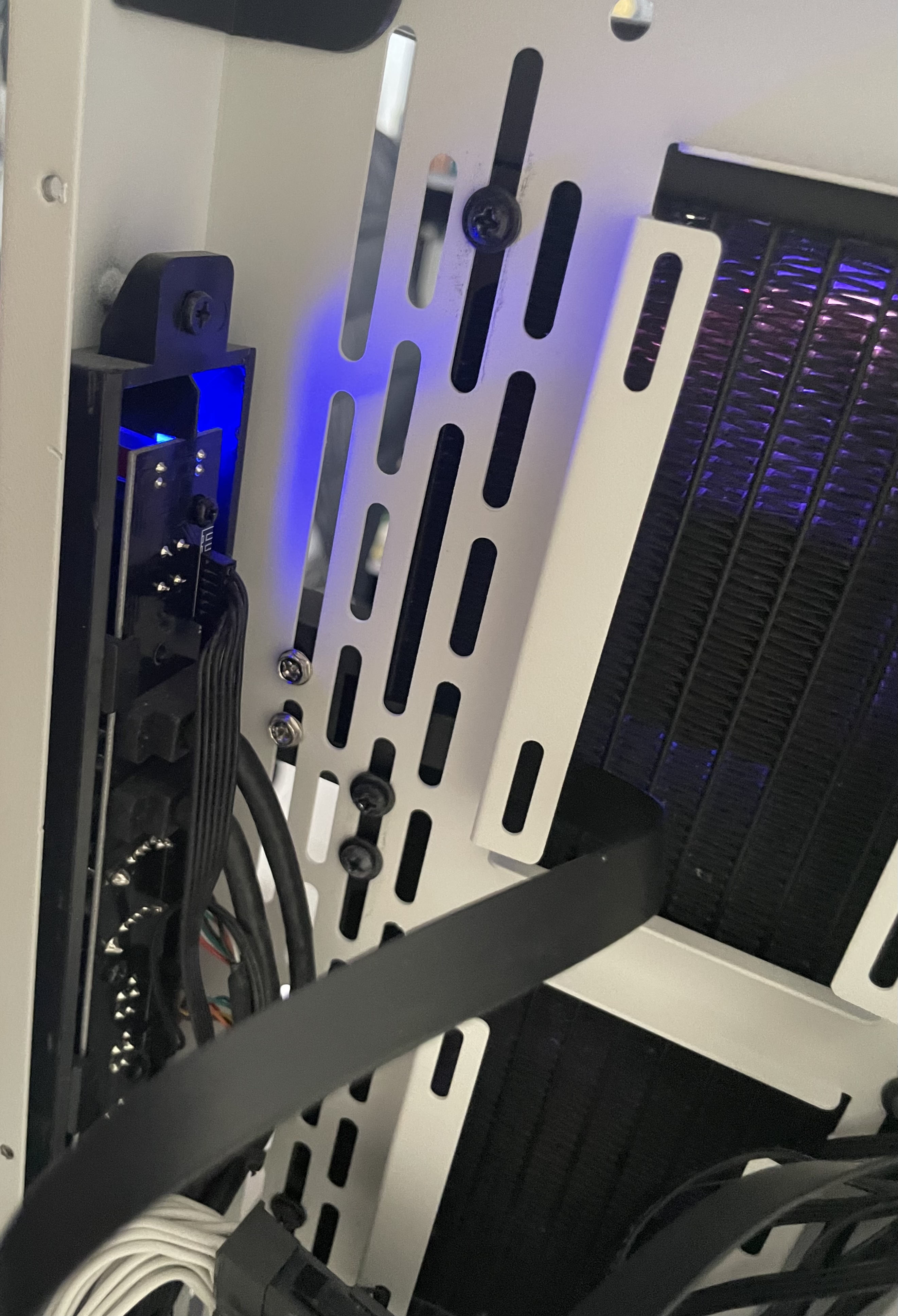 Usb c support for pc case (thermaltake core p3) — miniatura 3