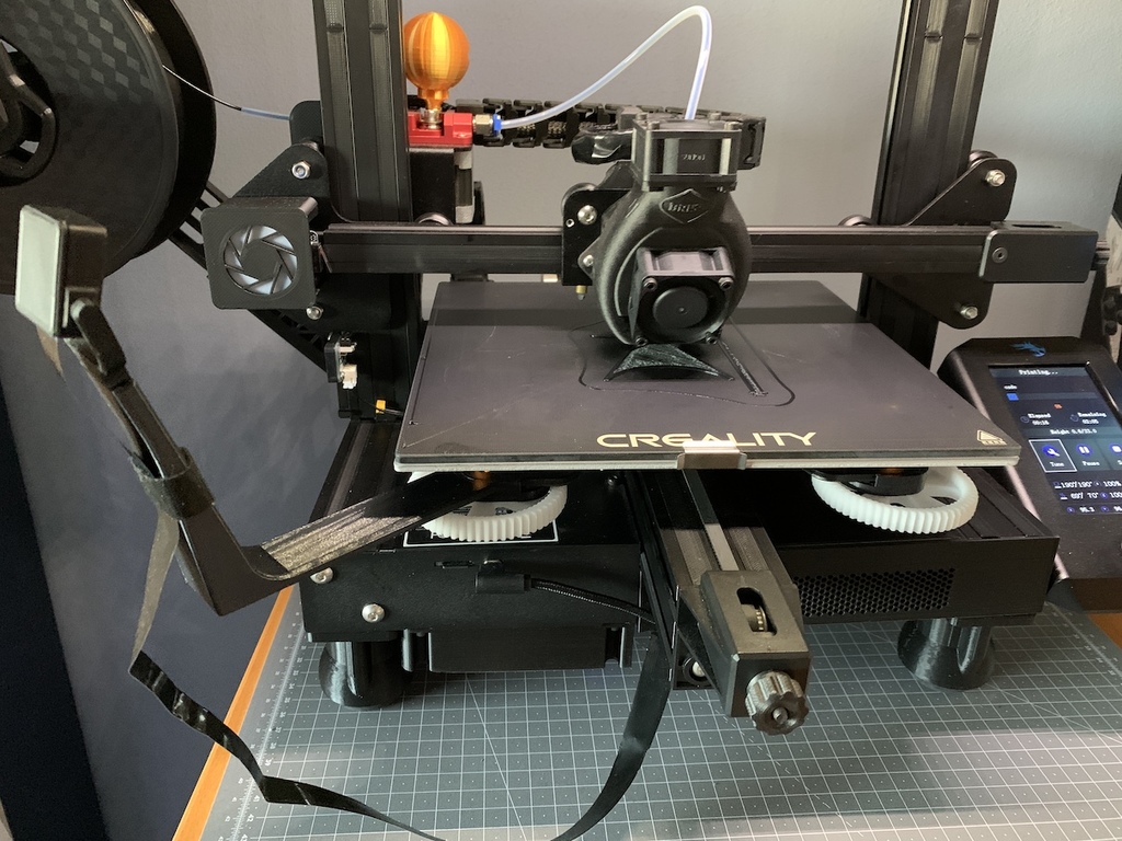 Ender 3 Bed leveling knob with camera mount by ILPUMAGUERRIERO