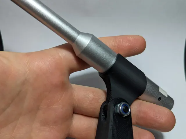 EMM-6 Stand Clip
