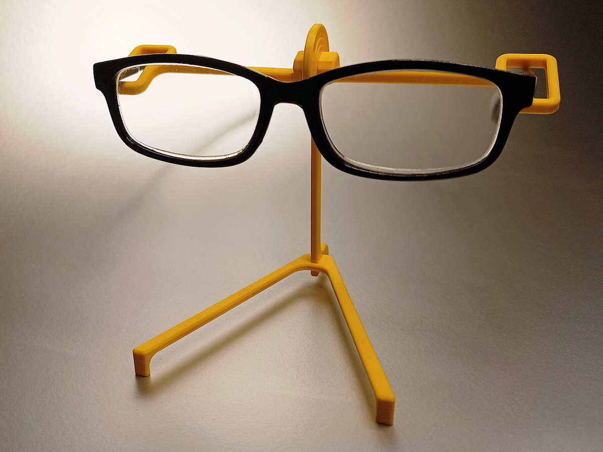 Balancing Act Eyeglass Holder por Wim V Descargar modelo STL gratuito