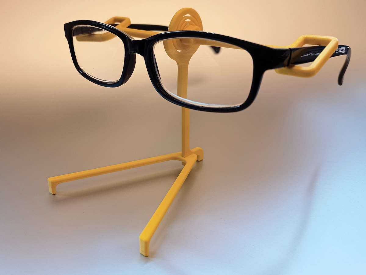 Balancing Act Eyeglass Holder por Wim V Descargar modelo STL gratuito