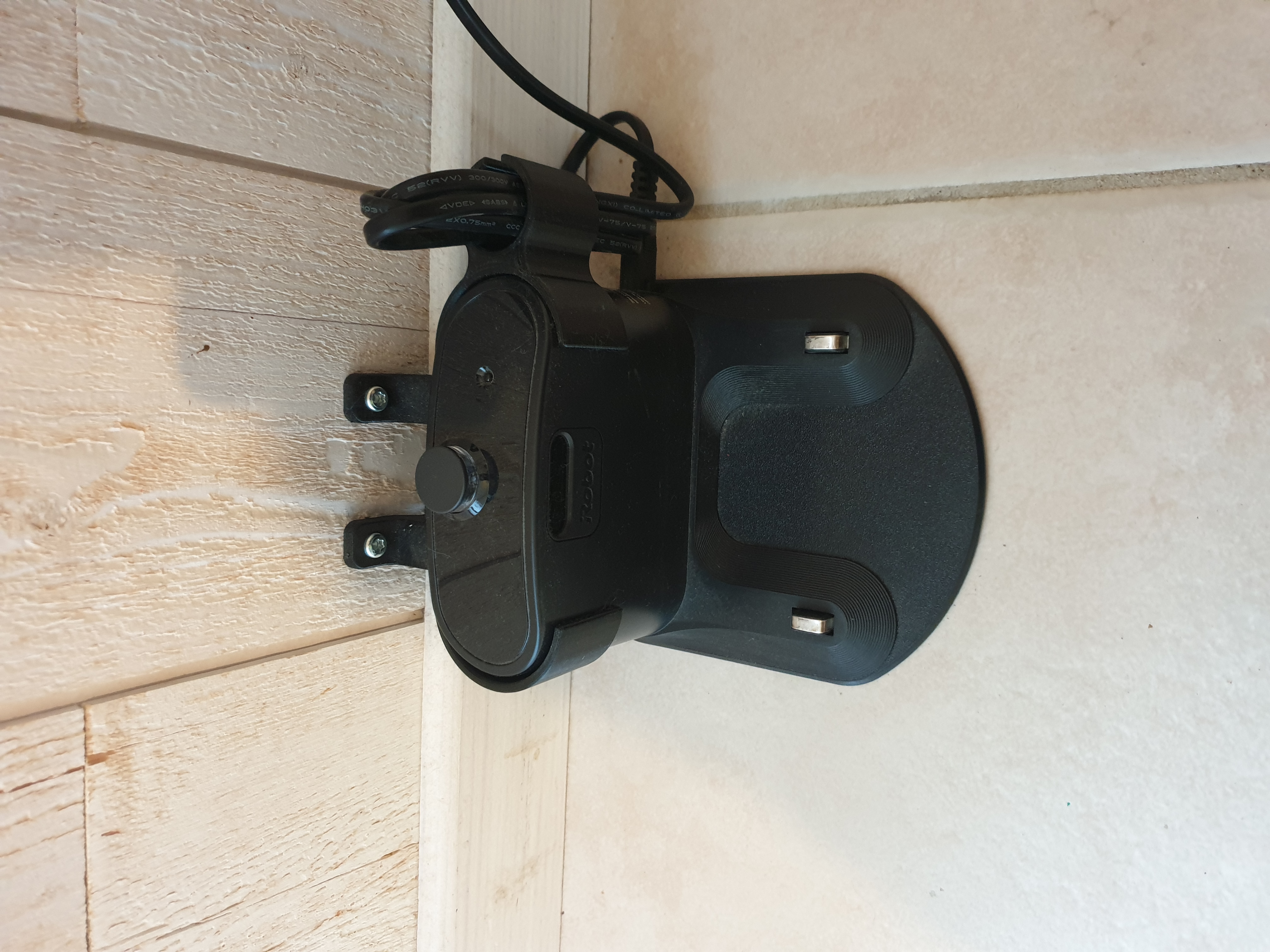 Irobot base holder — miniatura 2