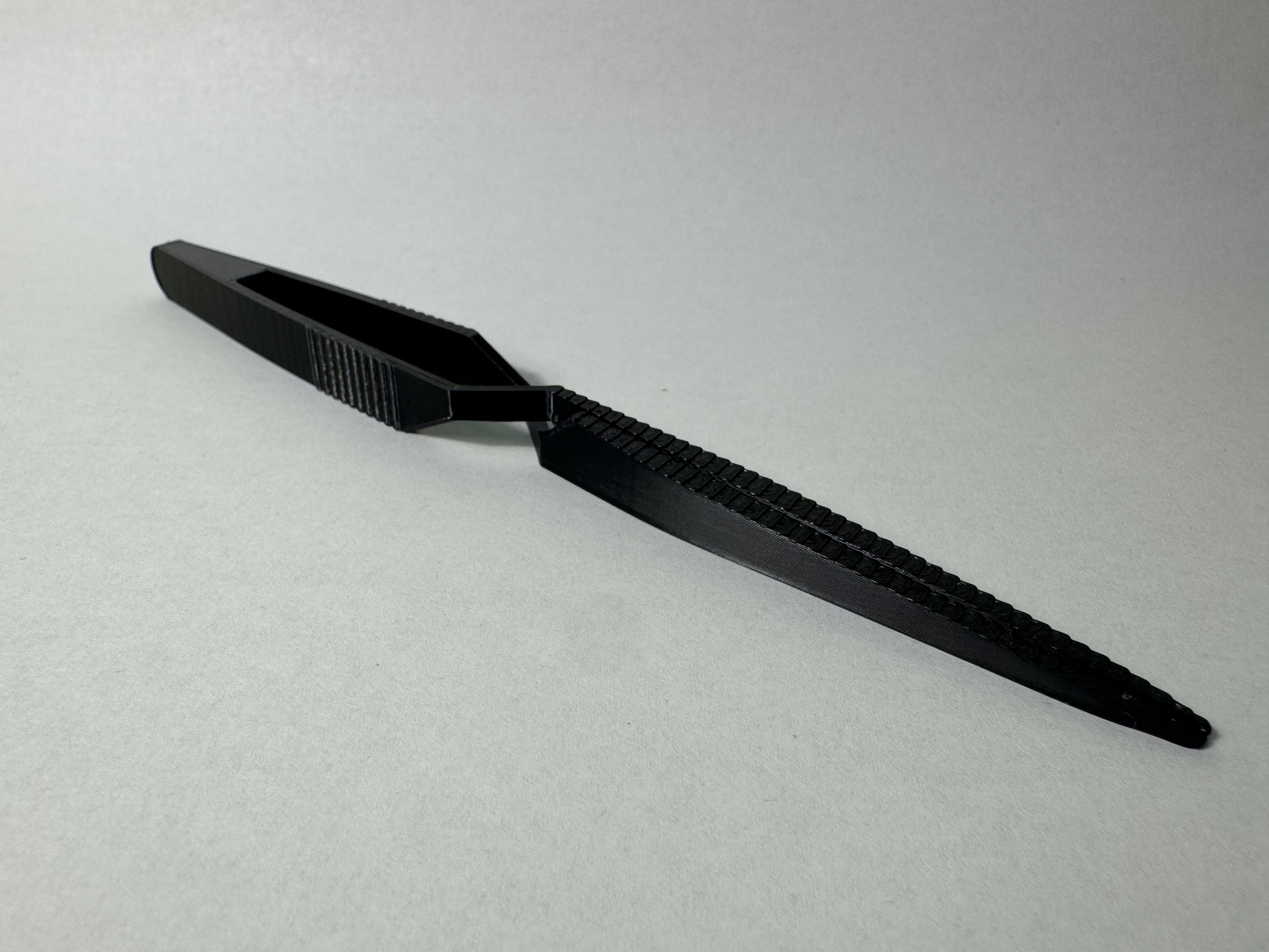 Cross Tweezers