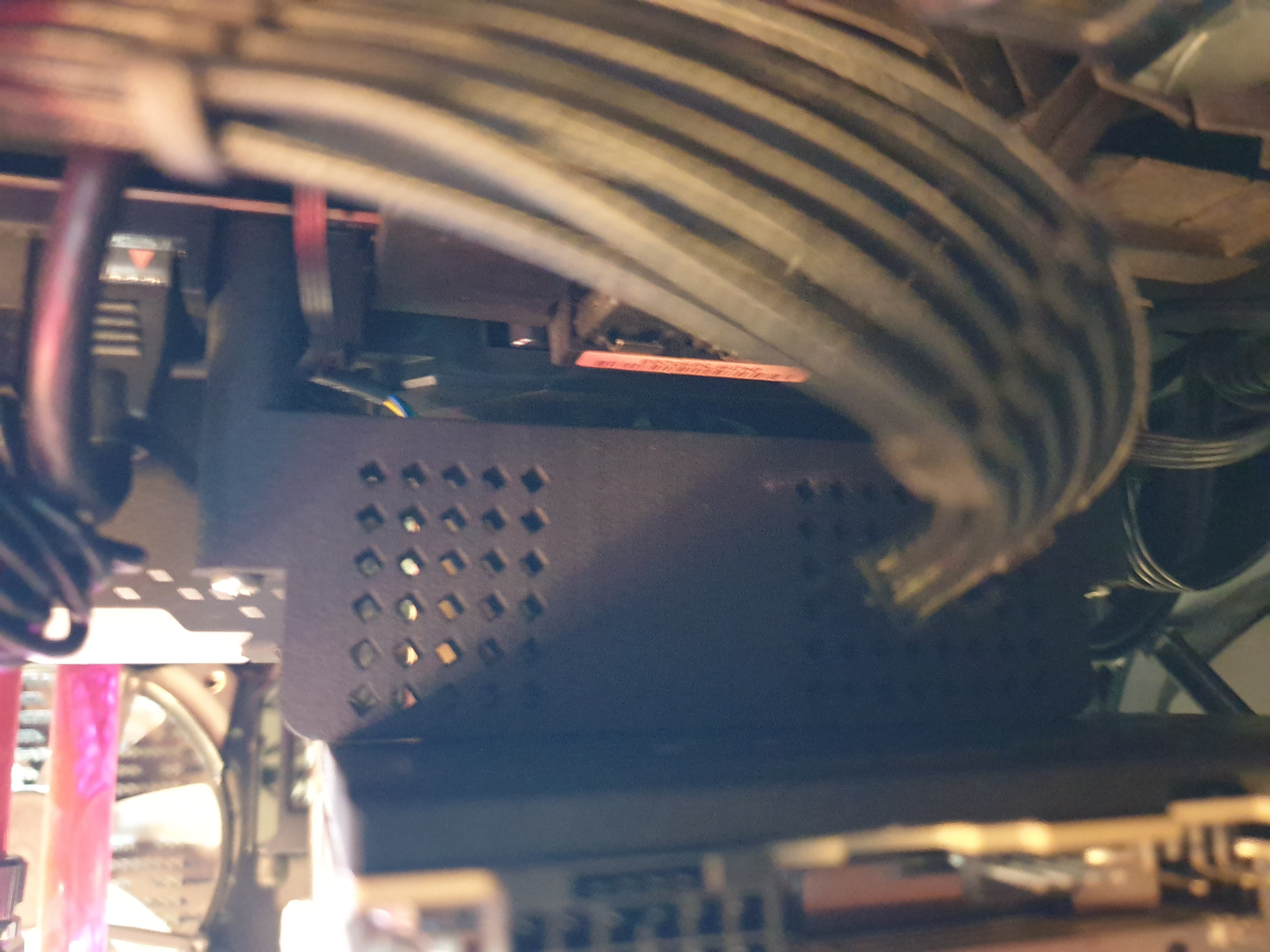 Miniatura 4 do modelo 3D RAM Cooler Compatible with Vertical GPU Mount