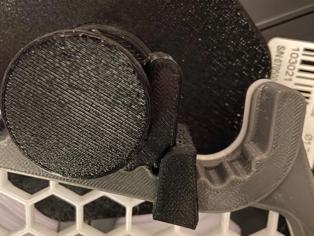 Gravity Spool Holder Clip
