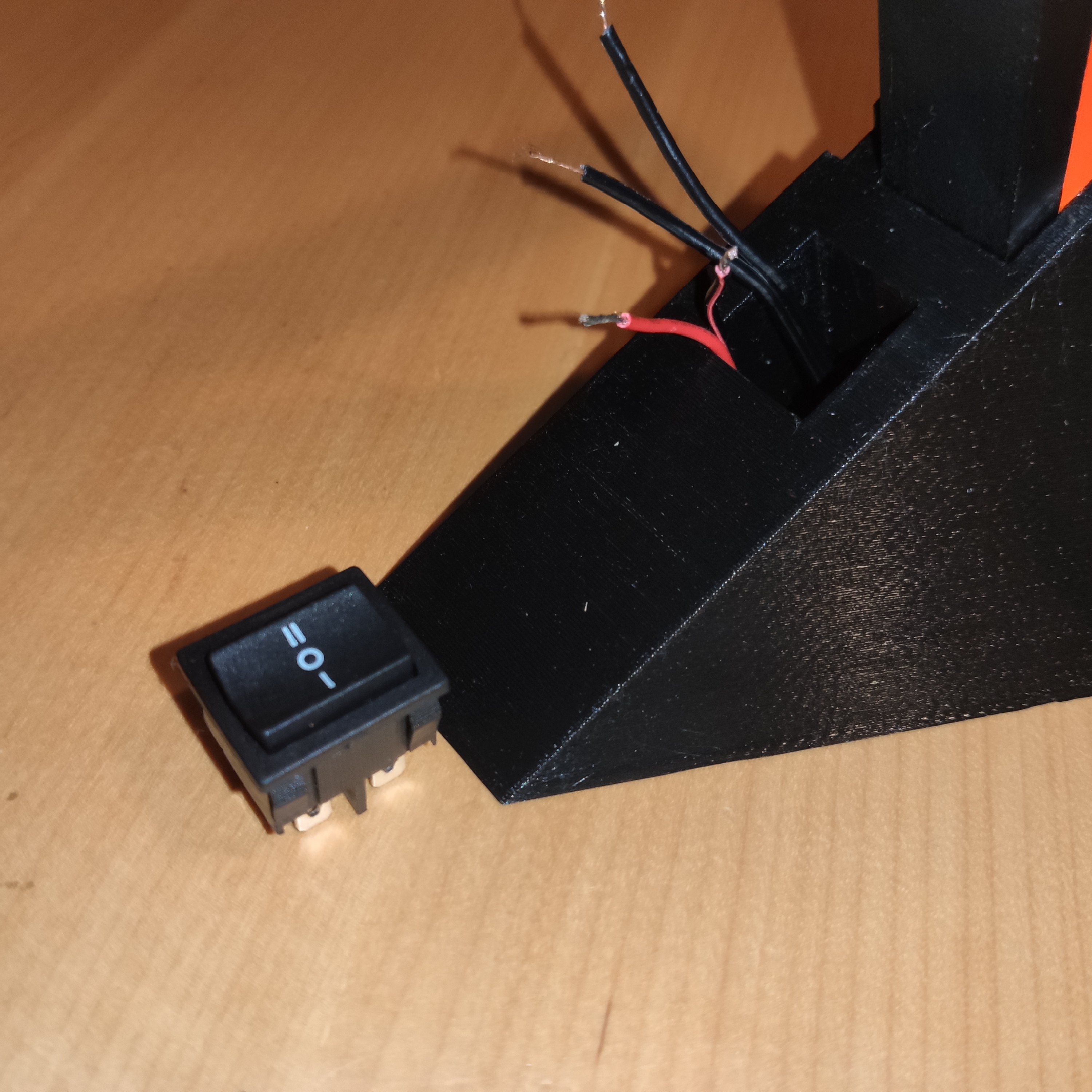 Miniatura 5 do modelo 3D Triangle Lamp