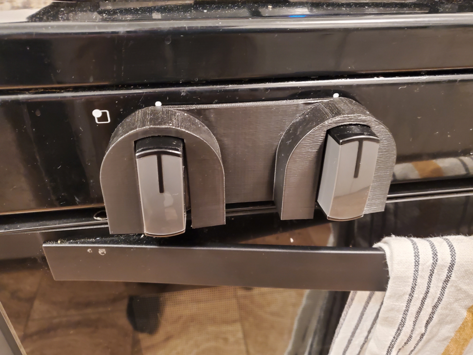 Whirlpool Stove Knob Covers by Mechatronics Download free STL model