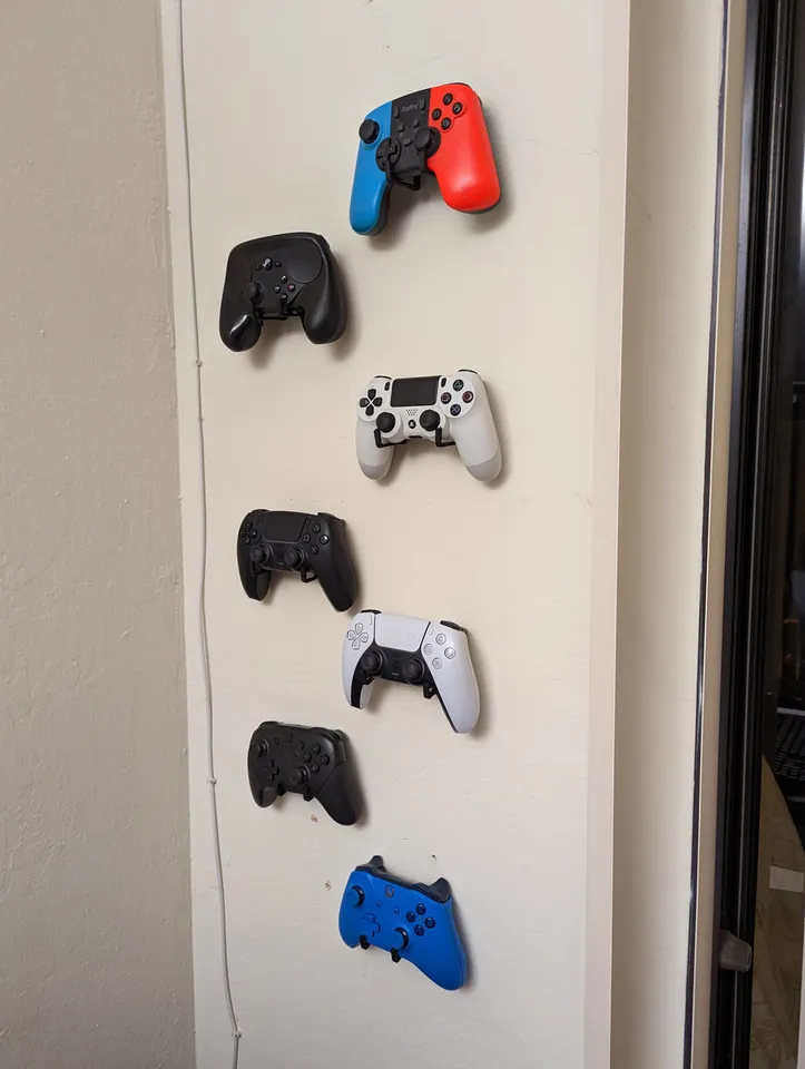 Playstation controller wall store mount