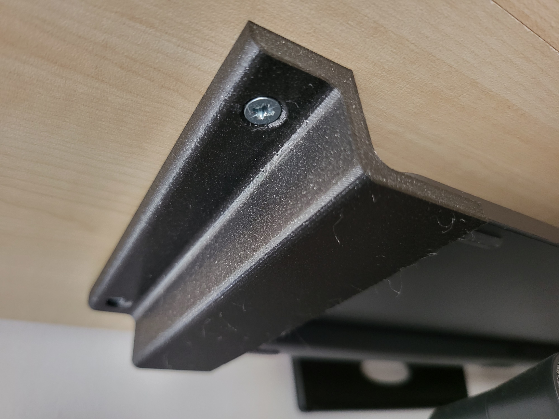 Keyboard shelve
