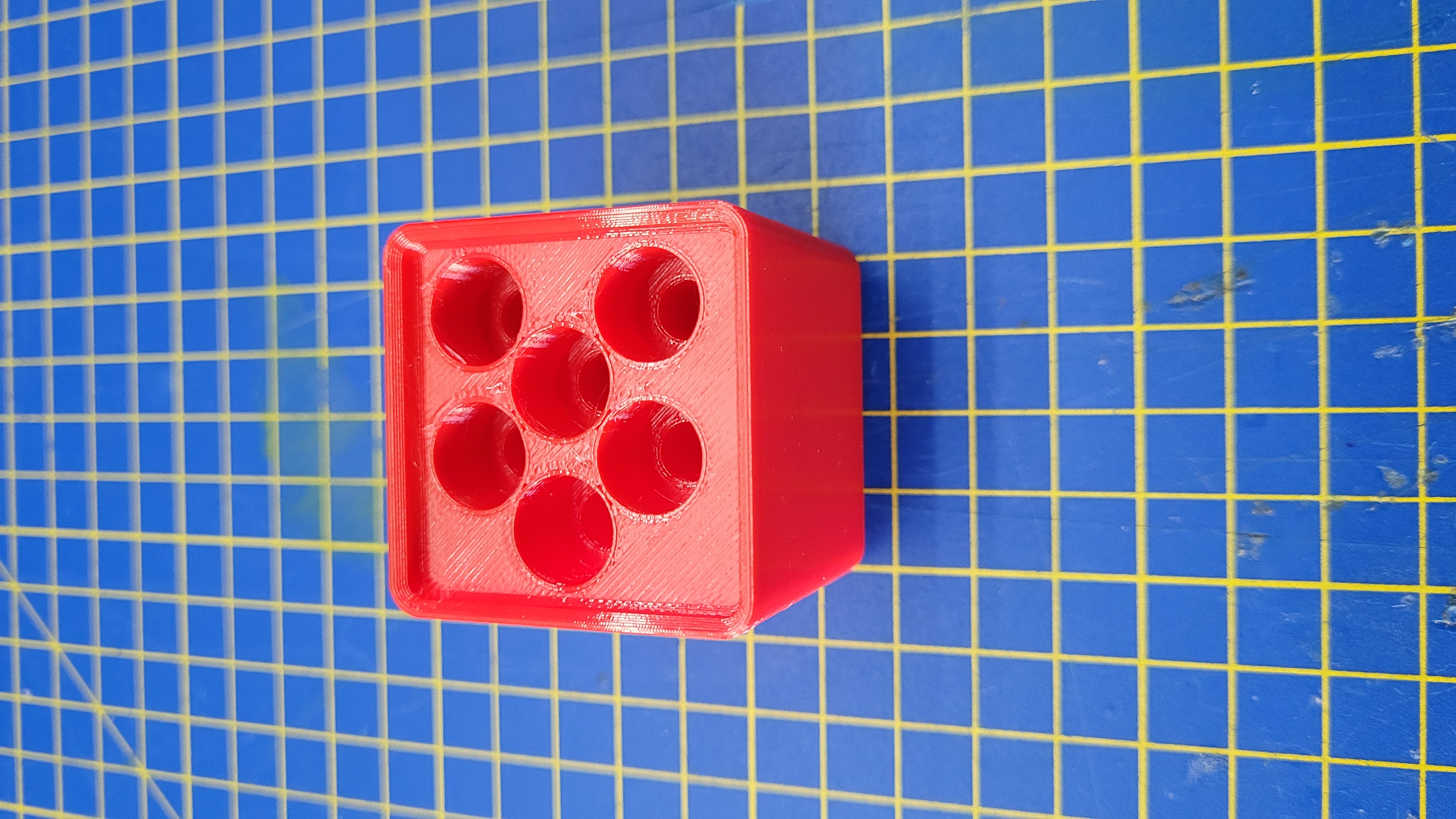 Miniatura 2 do modelo 3D Gridfinity holder for 6 TS100 tips