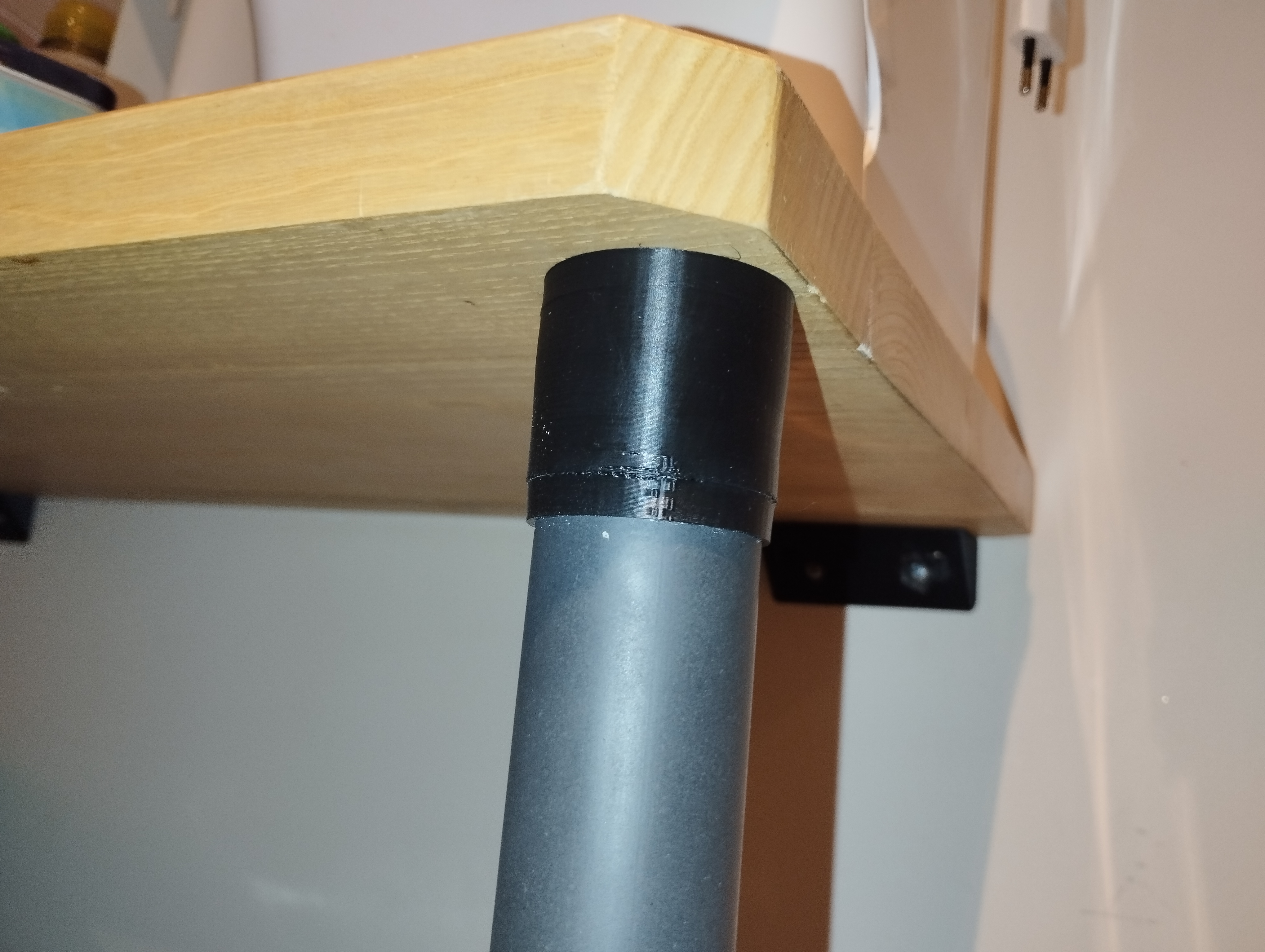 Adaptateur pour Tube PVC 40mm pied étagère