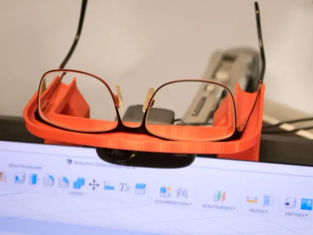 Brillenablage Monitor | Glasses rack | incl. Fusion file