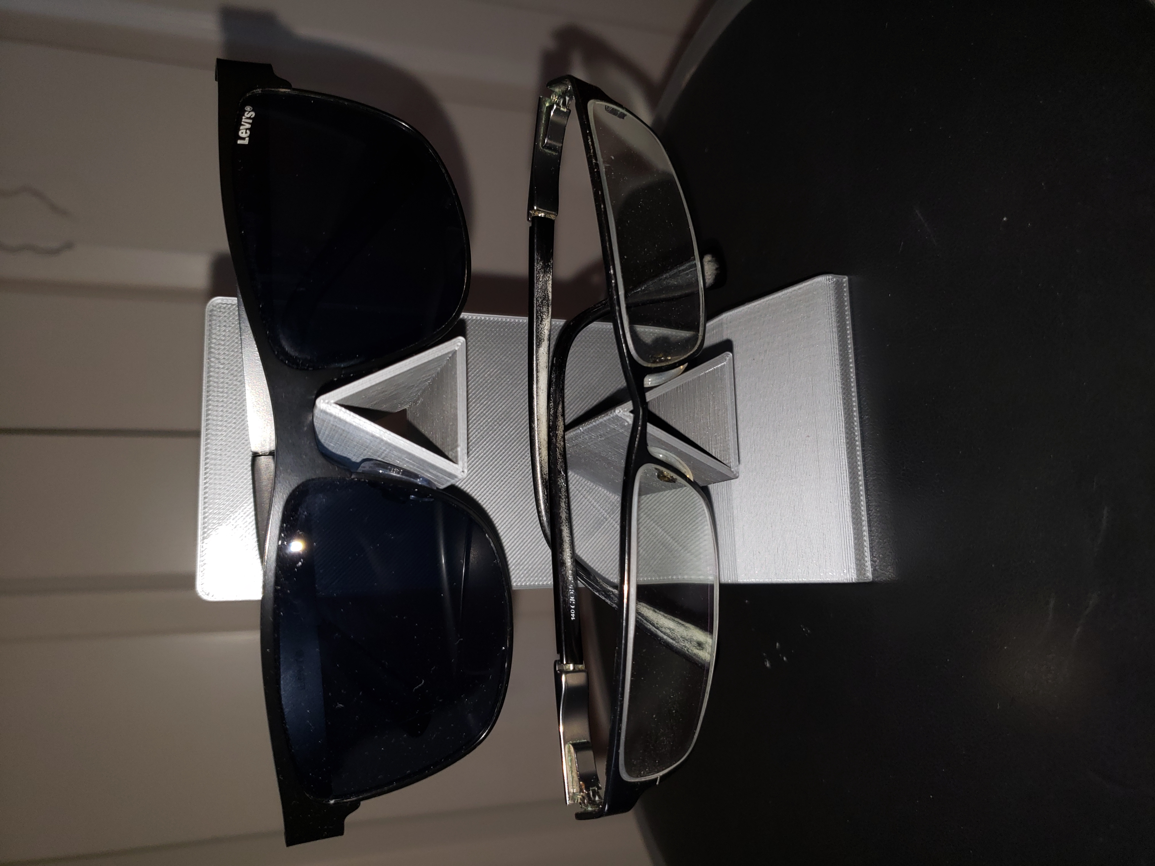Glasses Stand