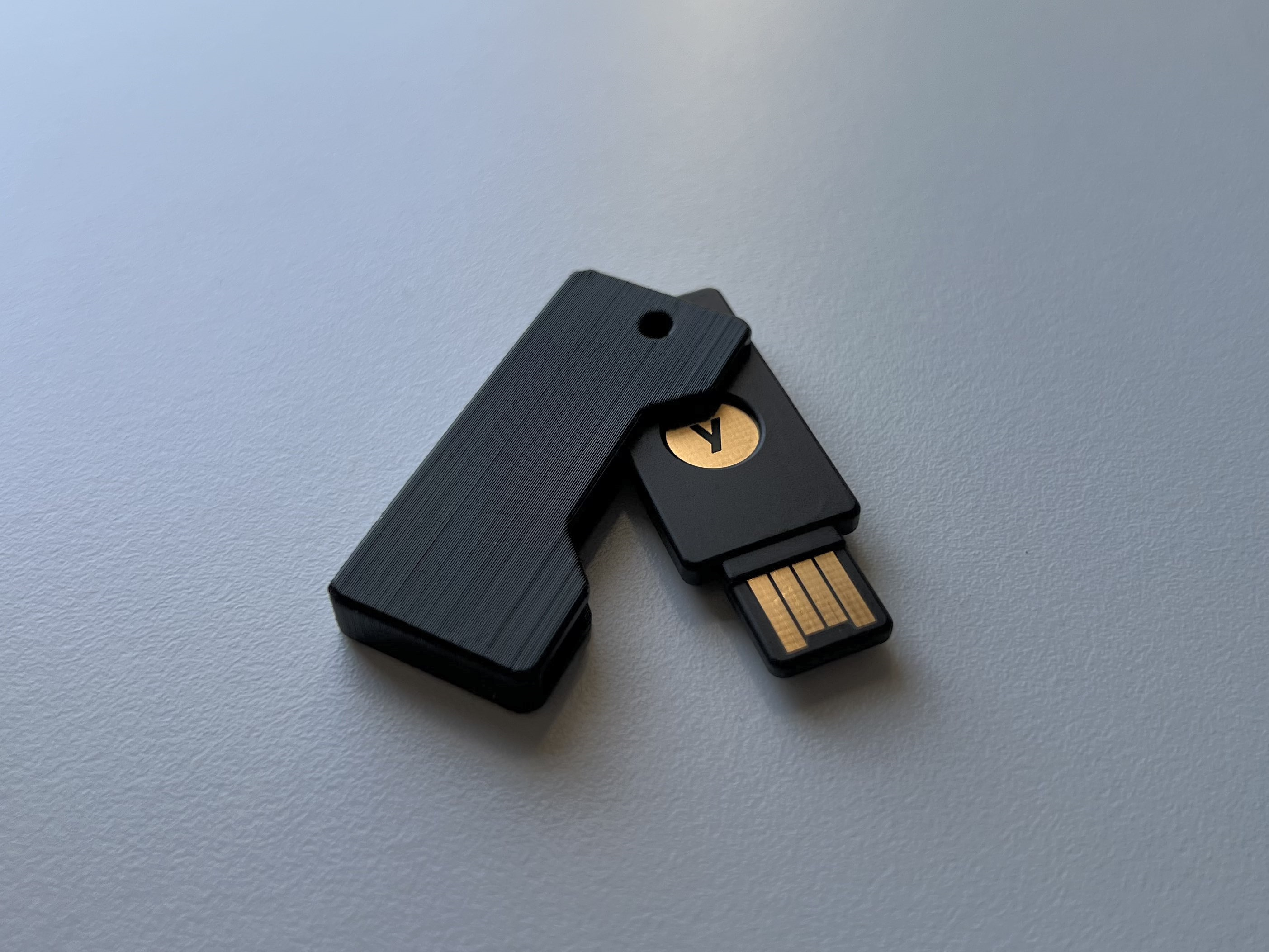 YubiKey 5C NFC Case/Keychain (USB C only) with STEP file by MrJW, Download  free STL model