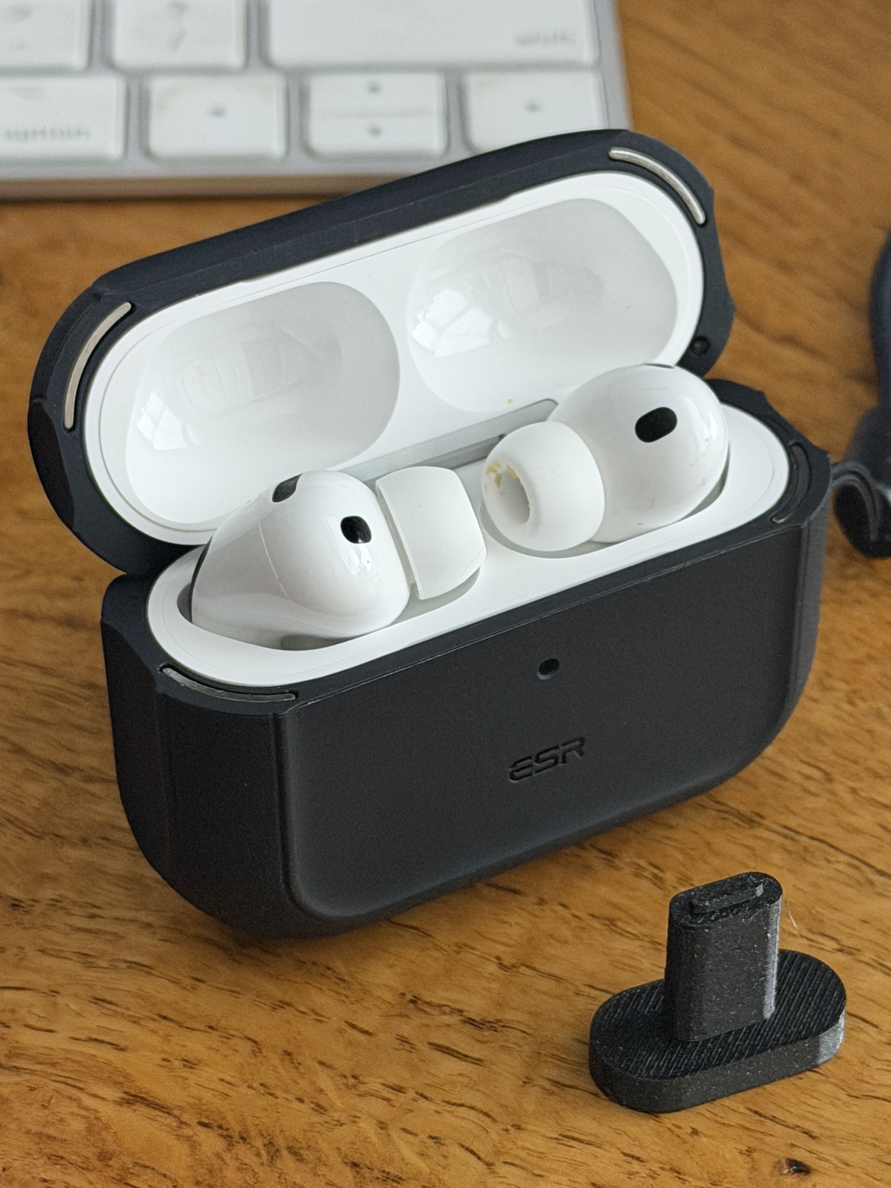 Apple AirPods Case Removal Tool / Earbud Case Removal Tool