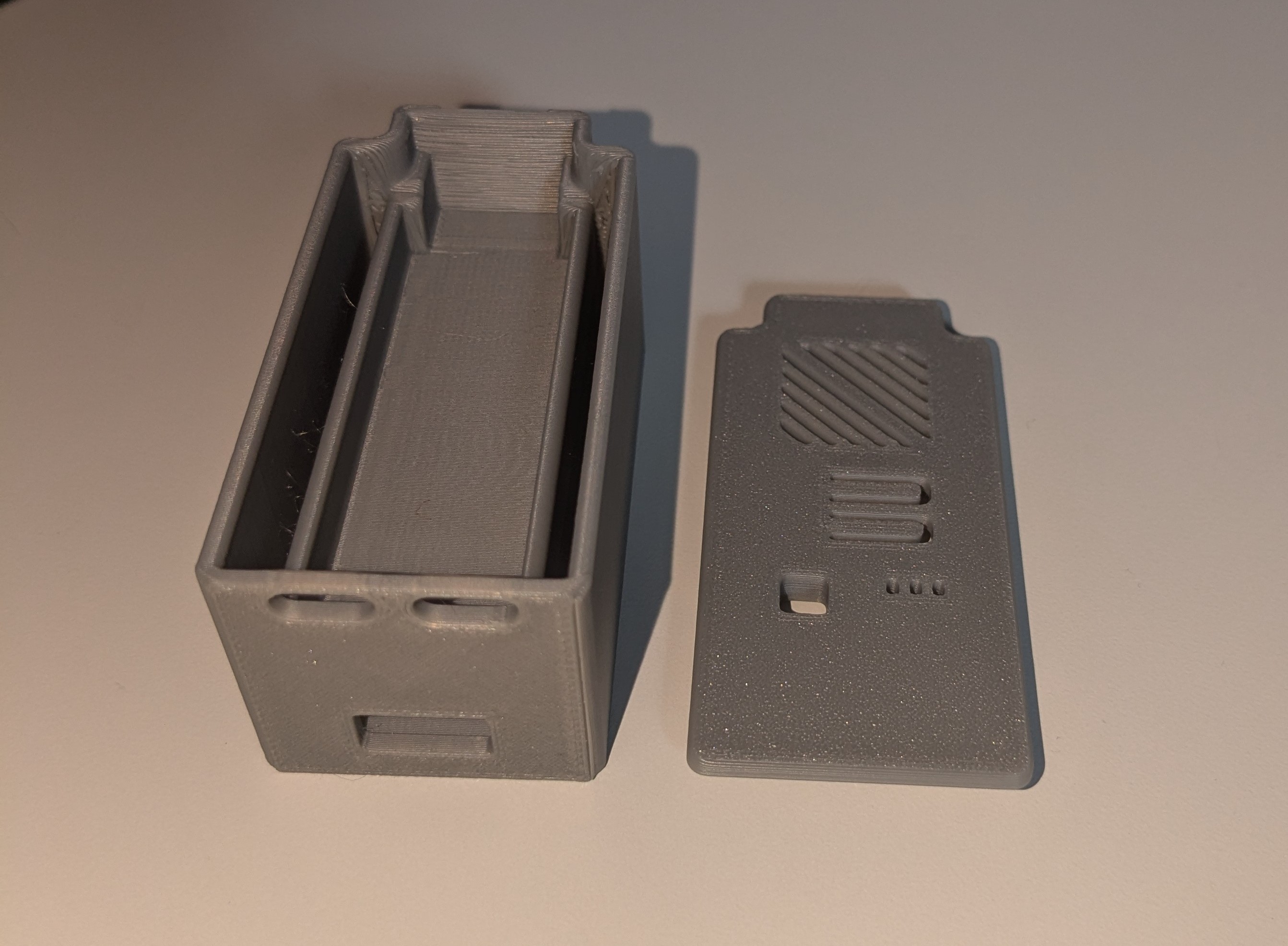 Case for ESP32 w/ 4 pin JST connector for SFS filament sensor