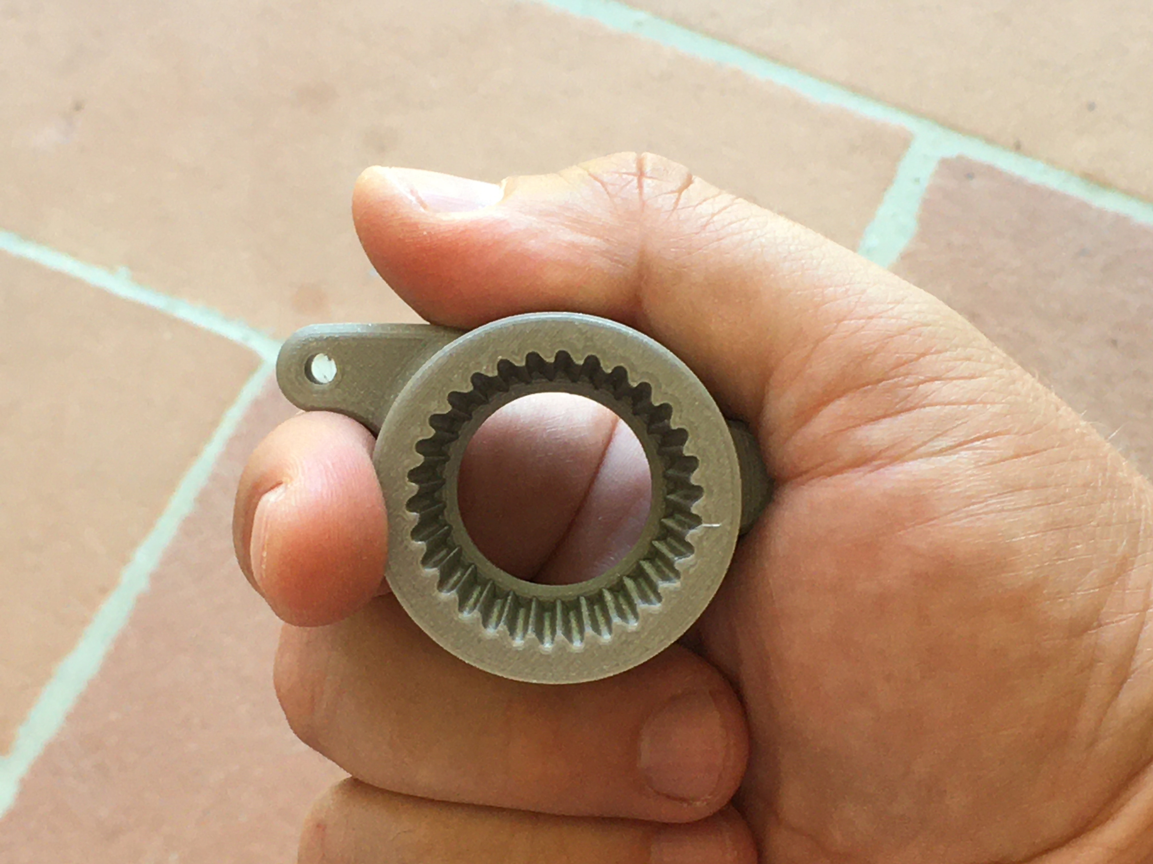 Miniatura 6 do modelo 3D Bottle Cap Opener v.2