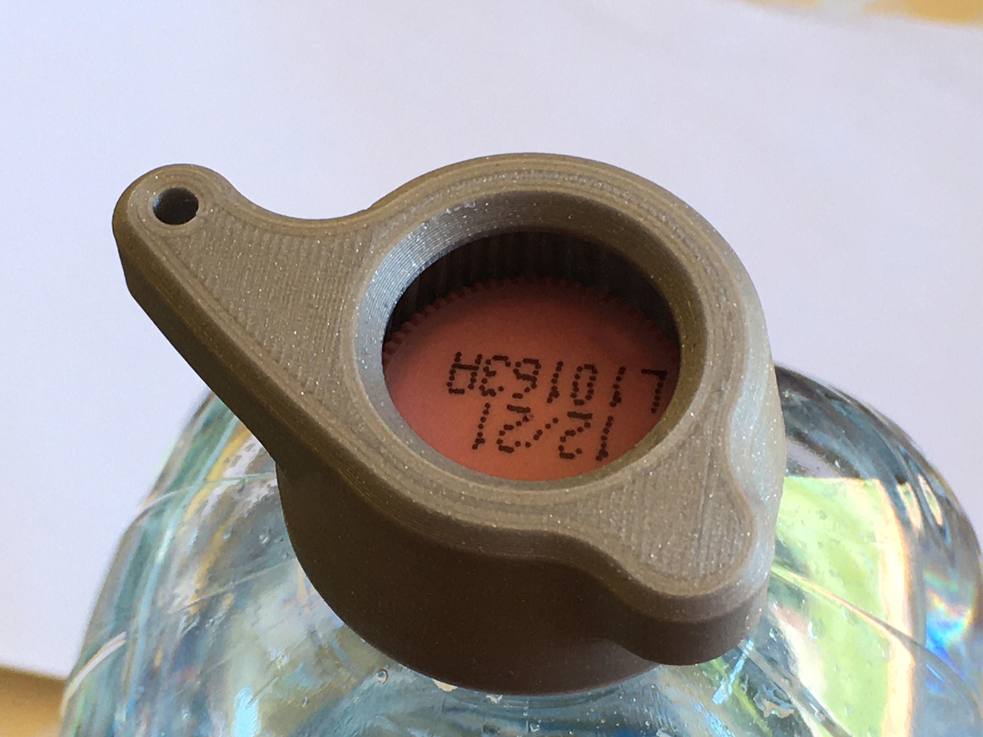 Miniatura 7 do modelo 3D Bottle Cap Opener v.2